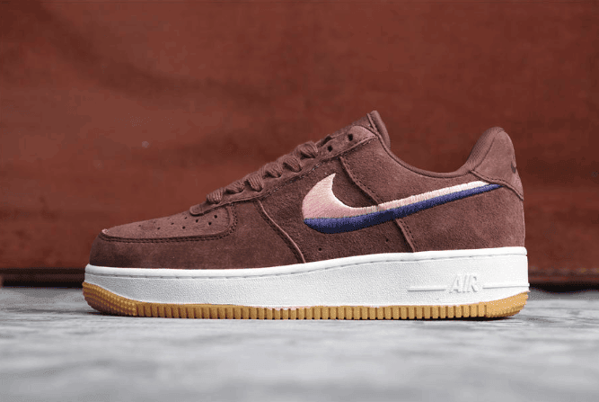 Nike Air Force 1 UPSTEP酒红 耐克真标麂皮空军一号原厂复刻电脑冲孔官方同步 货号：898889-203