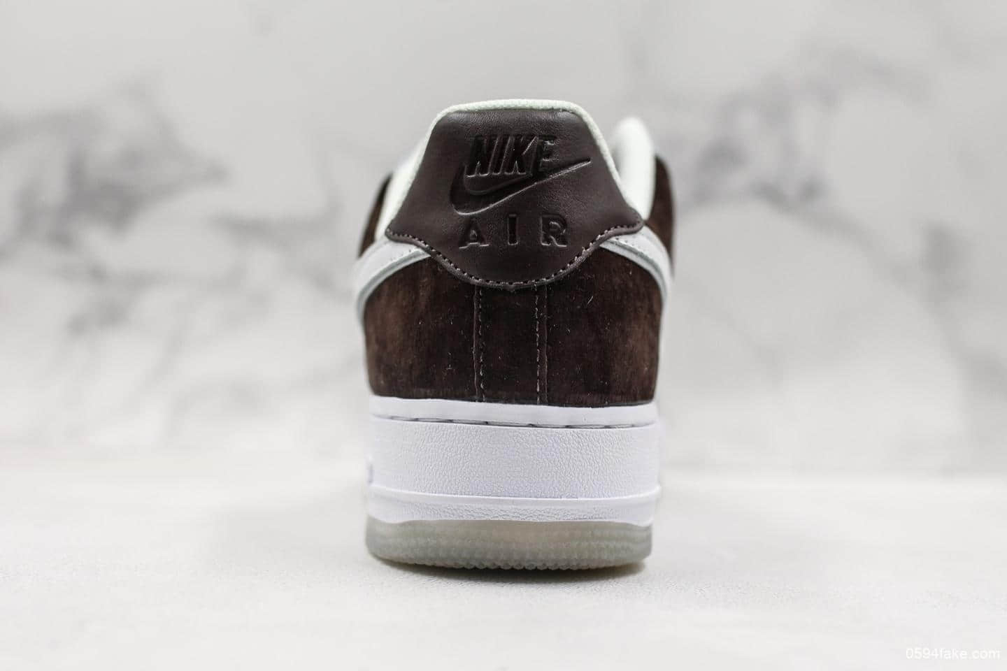 耐克Nike Air Force 1 '07 LV8 style幻影深棕公司级2019新款低帮耐克空军一号帆布板鞋 货号：AO2425-001