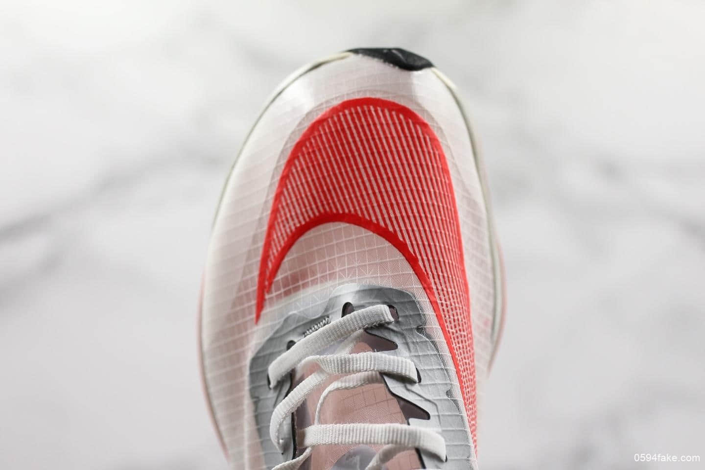 耐克Nike ZoomX Vaporfly Next%公司级版本马拉松跑步鞋全新Vaporweave科技泡棉护垫非对称鞋带系统 货号：AO4568