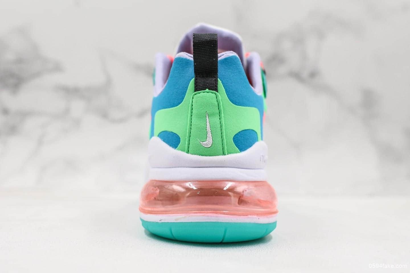 耐克Nike Air Max 270 React绿蓝红公司级 高频网面 复古技能风休闲缓震鞋 货号：AT6174-300