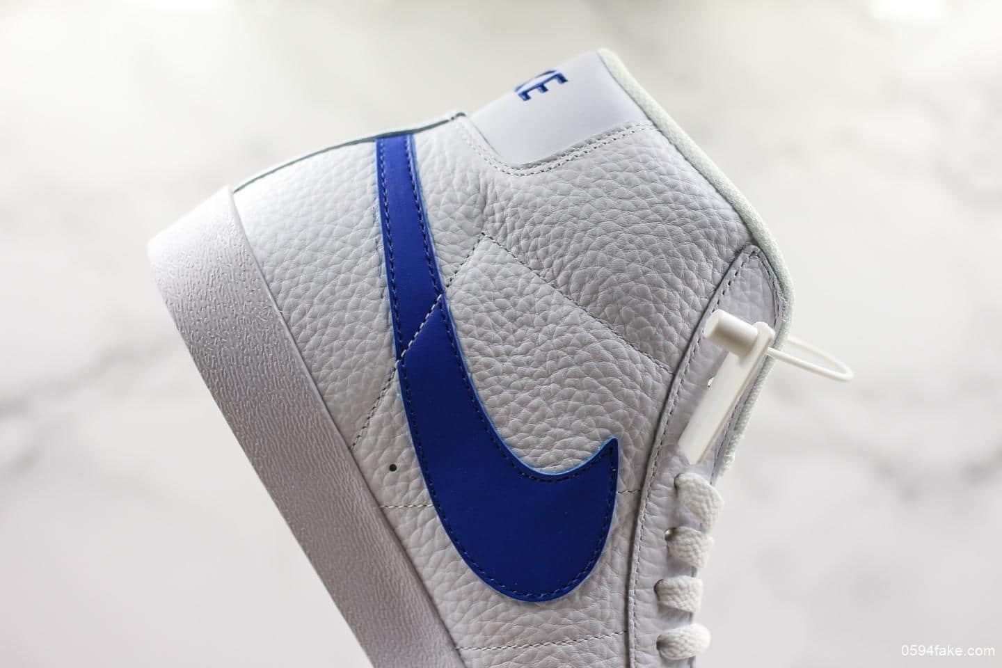 耐克Nike Blazer Mid Retro回归复刻复古经典公司级版本开拓者休闲运动板鞋白蓝进口荔枝纹头层皮 货号：845054-100
