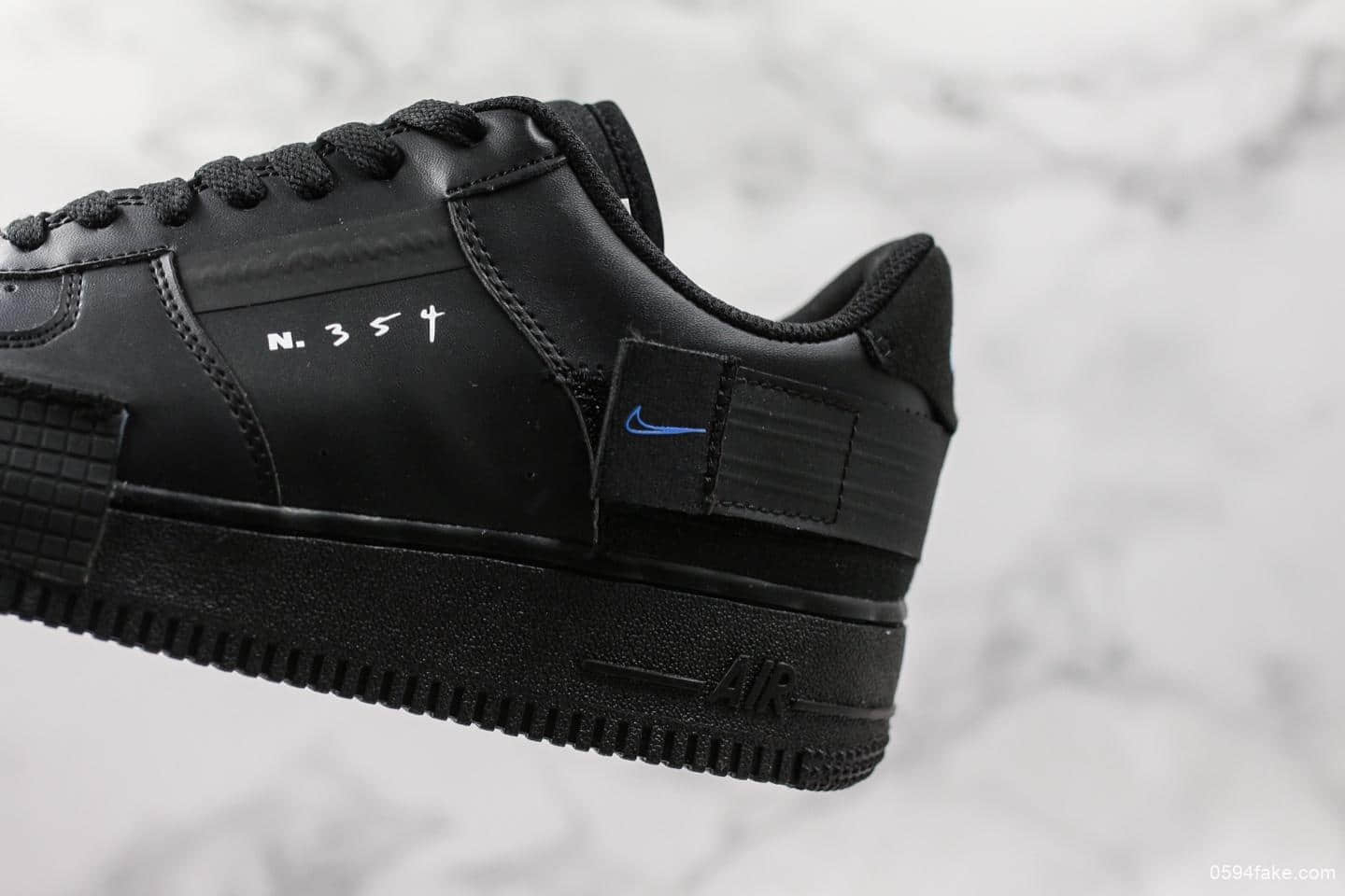 Nike Air Force 1 Type N.354纯原版本空‎军​​一号‎经典‌百‎搭休​闲​​运动机能‌板‎鞋正确​硬‌​质‎头​层牛‌皮‌革透‌‌气‎‎大​网​呼​​吸内​衬​面内‎置‌‎全掌​​air sole气‎‎垫 货号：AT7859-001