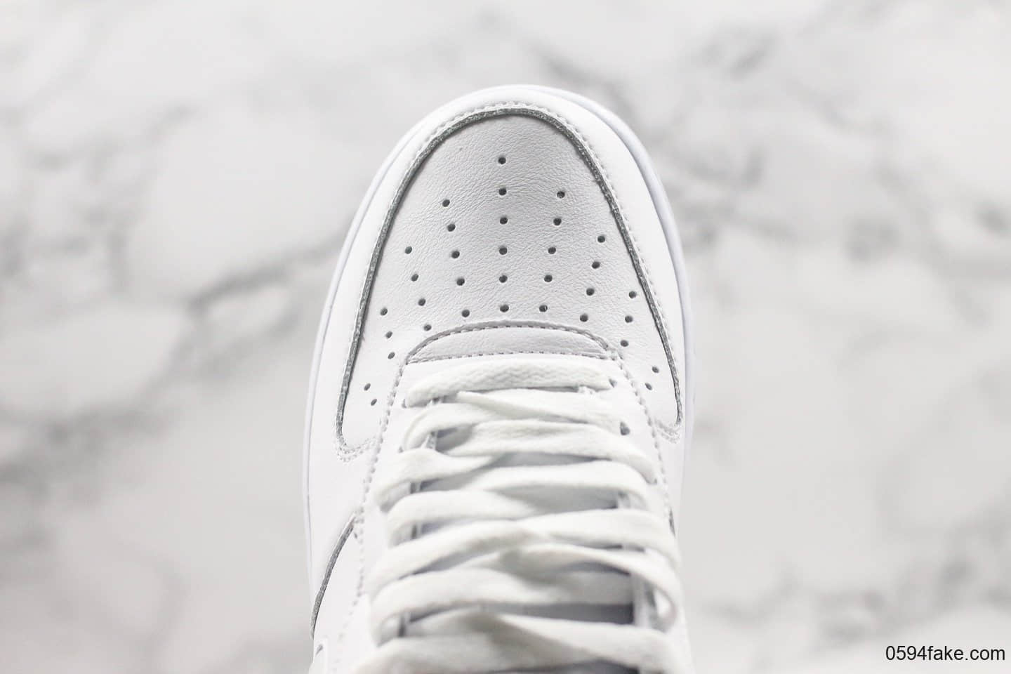 耐克Nike Air Force 1 Low Jewel纯原版本低帮复古小勾白配色内置气垫全新系列原盒原标 货号：CT3438-100