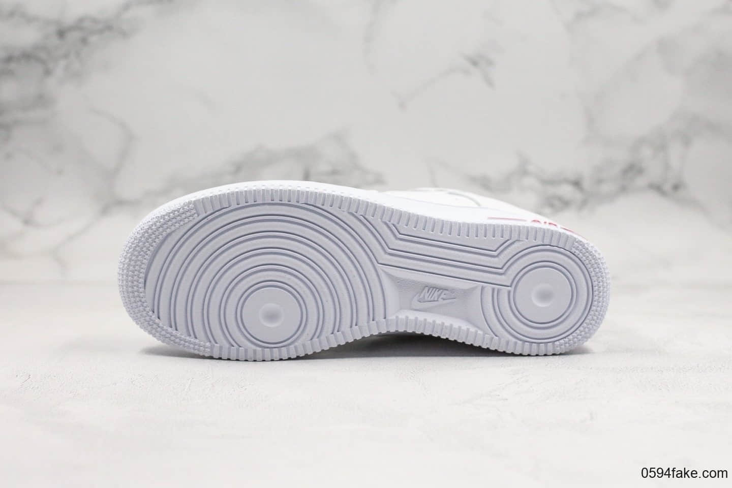 耐克Nike Air Force 1 Low Jewel纯原版本低帮复古小勾白配色内置气垫全新系列原盒原标 货号：CT3438-100