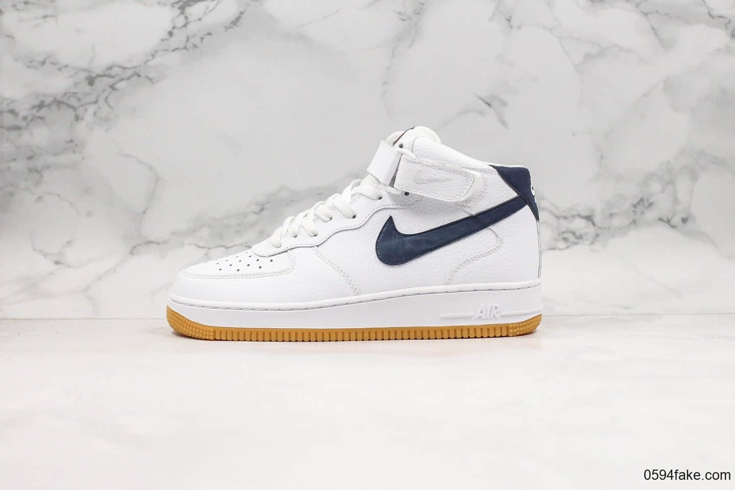 耐克Nike Air Force1 Mid纯原版本高帮空军一号海外发售款深蓝白生胶色内置solo气垫原鞋开模原材打造 货号：CI0058-100