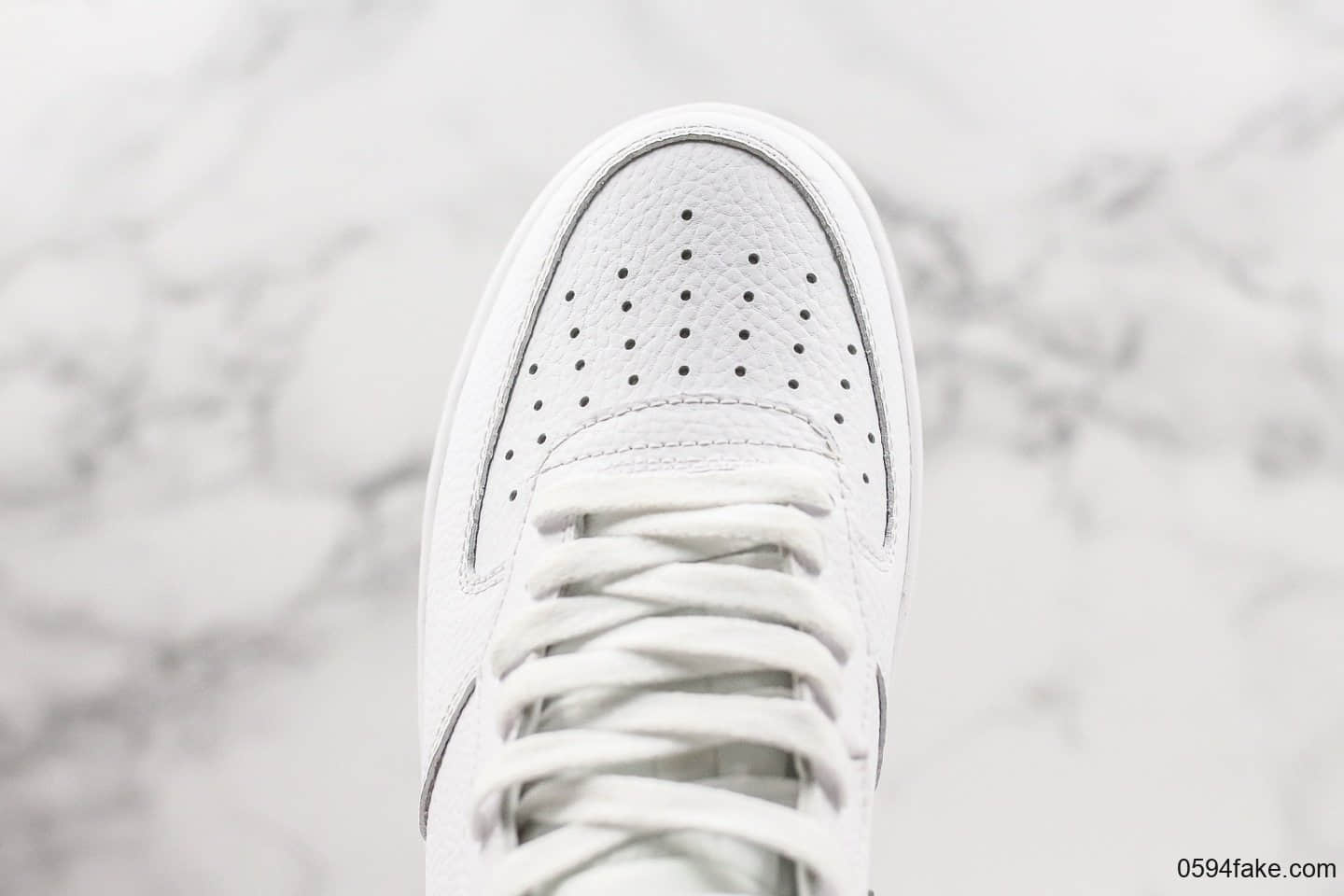耐克Nike Air Force1 Mid纯原版本高帮空军一号海外发售款深蓝白生胶色内置solo气垫原鞋开模原材打造 货号：CI0058-100