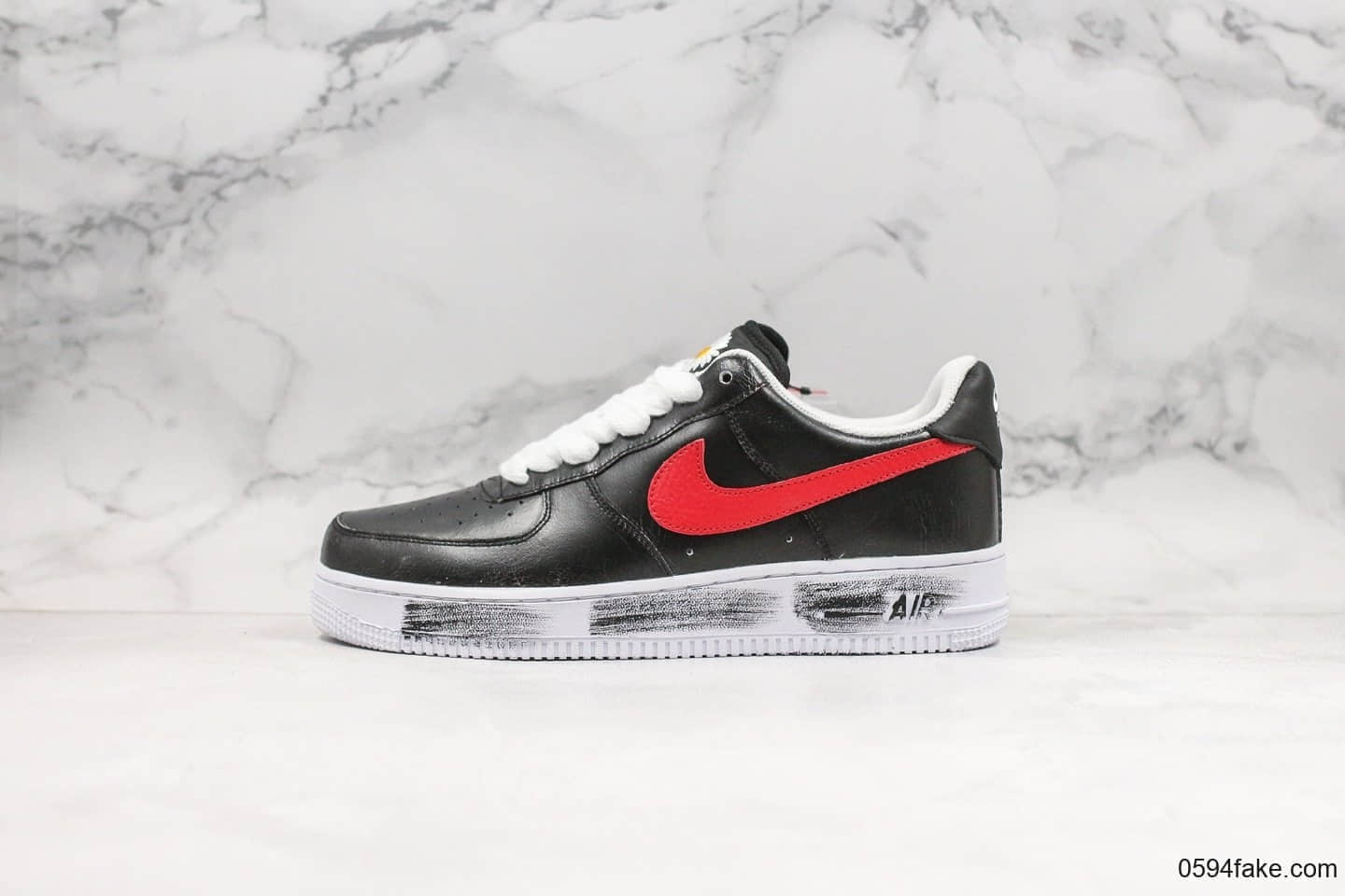 耐克PEACEMINUSONE X Nike AirForce 1 PMO Para-Noise纯原版本权志龙联名款空军一号小雏菊红勾刮刮乐内置气垫原盒原标原配件 货号：AQ3692-002