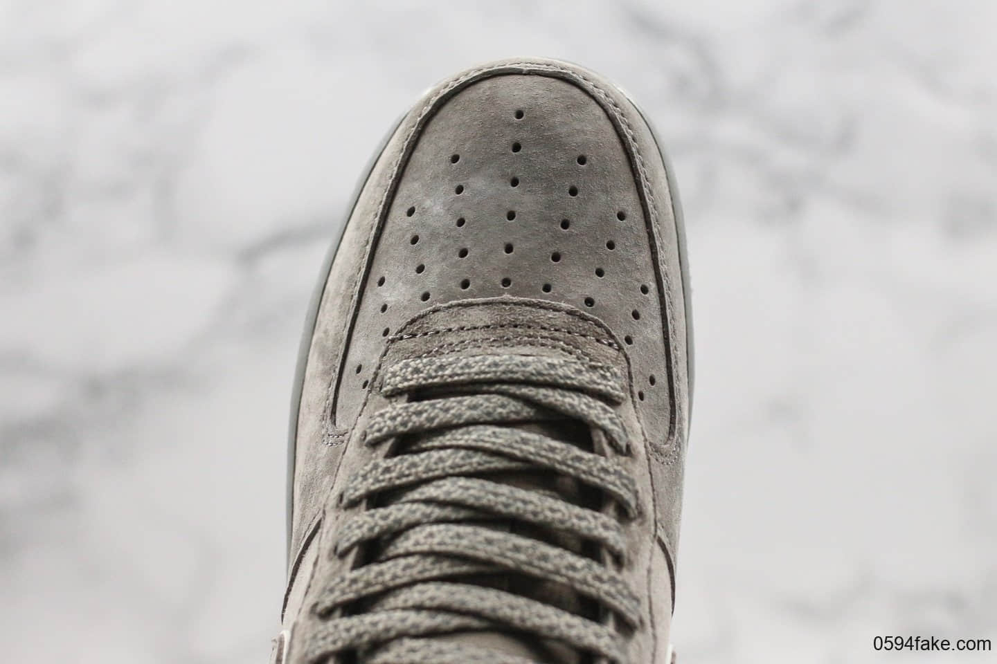 耐克Nike Air Force 1 '07纯原版本低帮空军一号麂皮灰3M反光内置Sole气垫正确色卡匹配原档案数据开发 货号：AA1117-201
