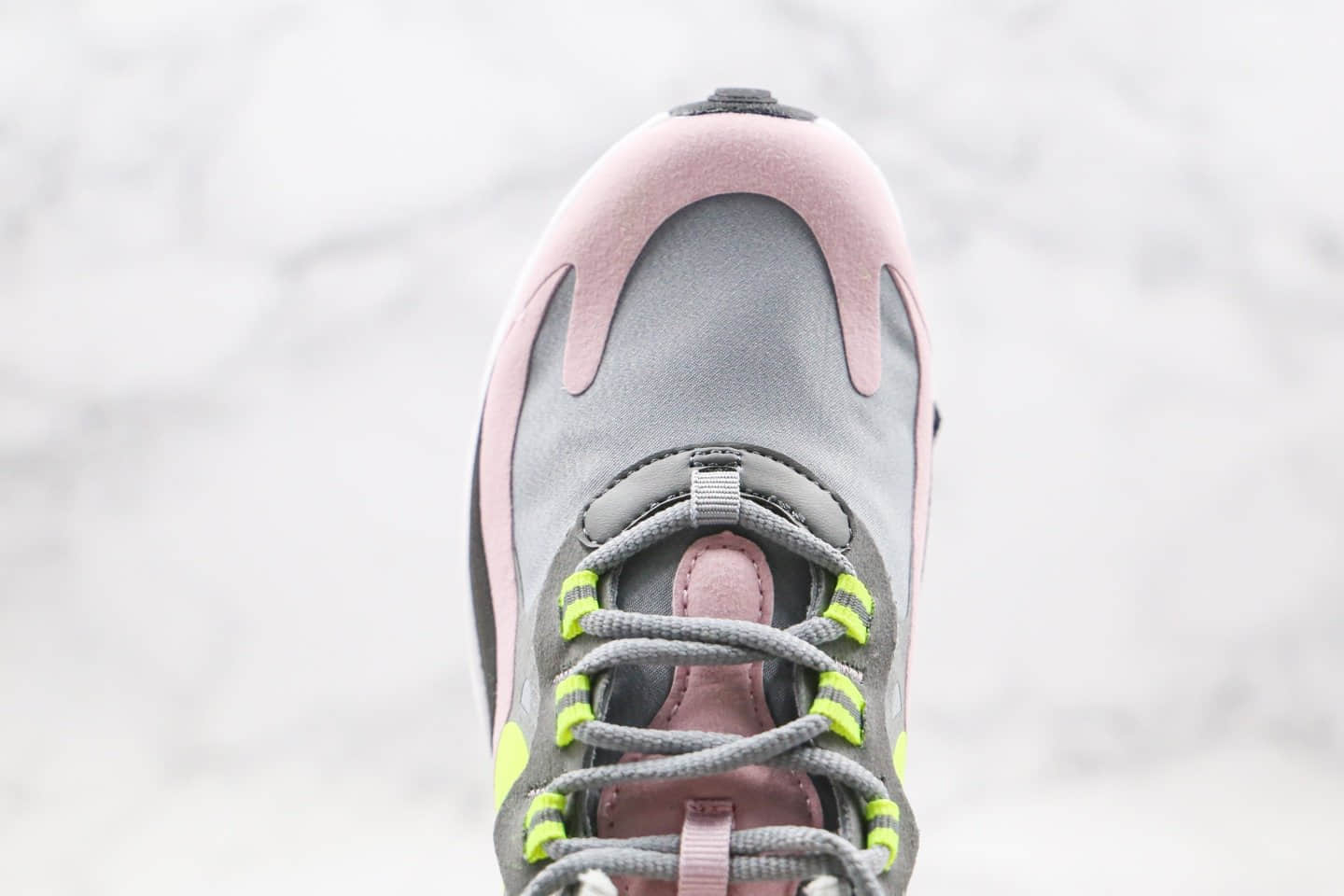 耐克Nike Air Max 270 React纯原版本气垫鞋粉灰绿色内置真小潘气垫原盒原标 货号：BQ0103-010