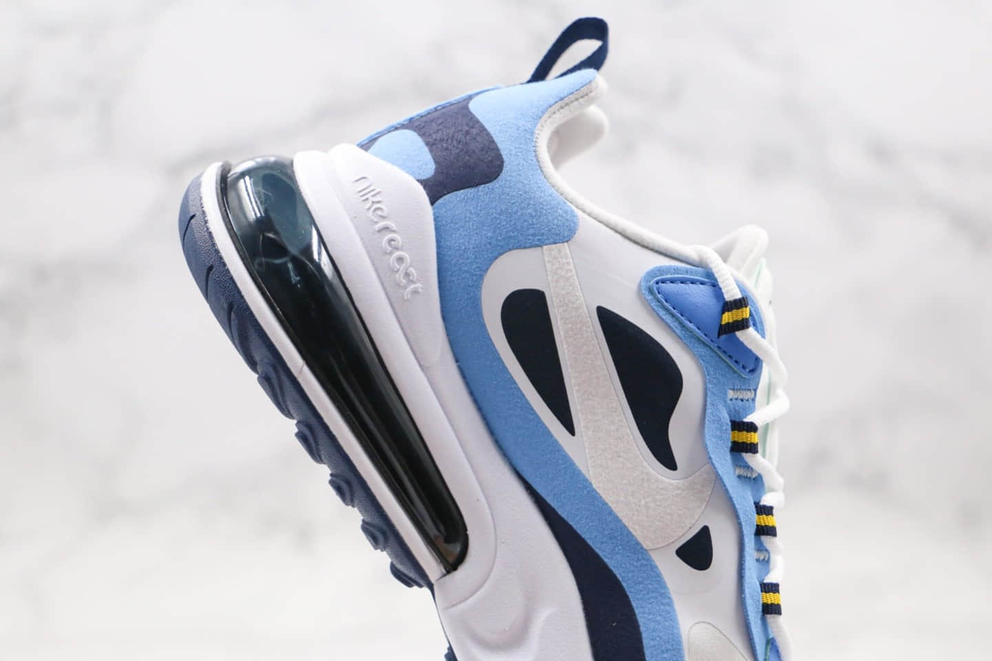 耐克NIKE AIR MAX 270 React纯原版本气垫鞋Max270黑蓝色内置真小潘气垫正确电绣LOGO工艺 货号：CT1264-104