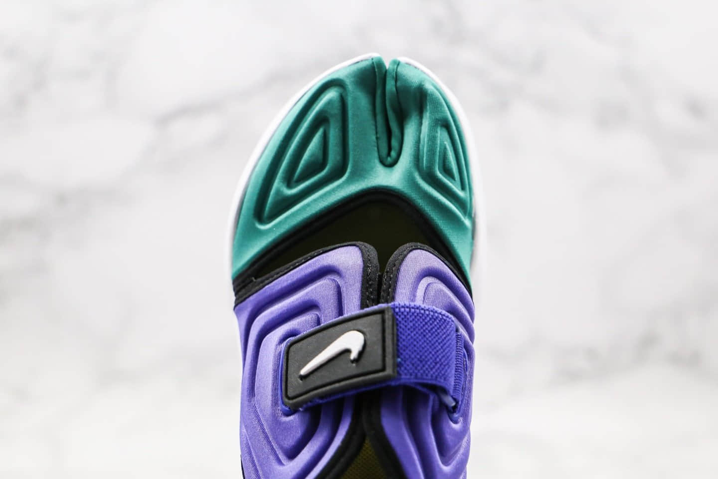耐克Nike Aqua Rift “Summit White纯原版本分趾鞋二代老爹鞋阿拉蕾紫色原盒配件齐全 货号：BQ4797-400