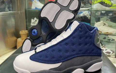 AJ13“ Flint”最新实物图曝光！下月月底发售！ 货号：414571-404