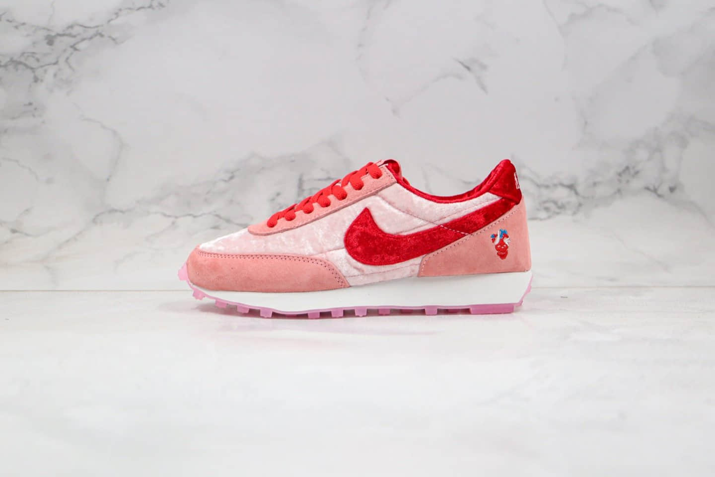 耐克Nike Wmns Air Daybreak x Strangelove纯原版本华夫破晓系列丝绒料慢跑鞋原盒原标原楦头纸板打造 货号：BV7725-800