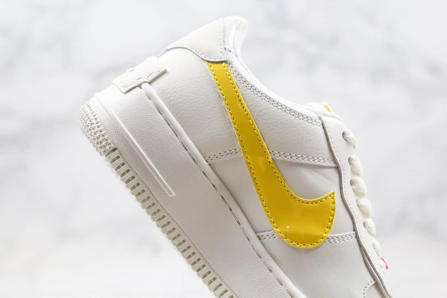 耐克Nike WMNS Air Force 1 Shadow纯原版本空军一号马卡龙系列乳白黄色原盒配件原楦头纸板打造 货号：CZ0375-100