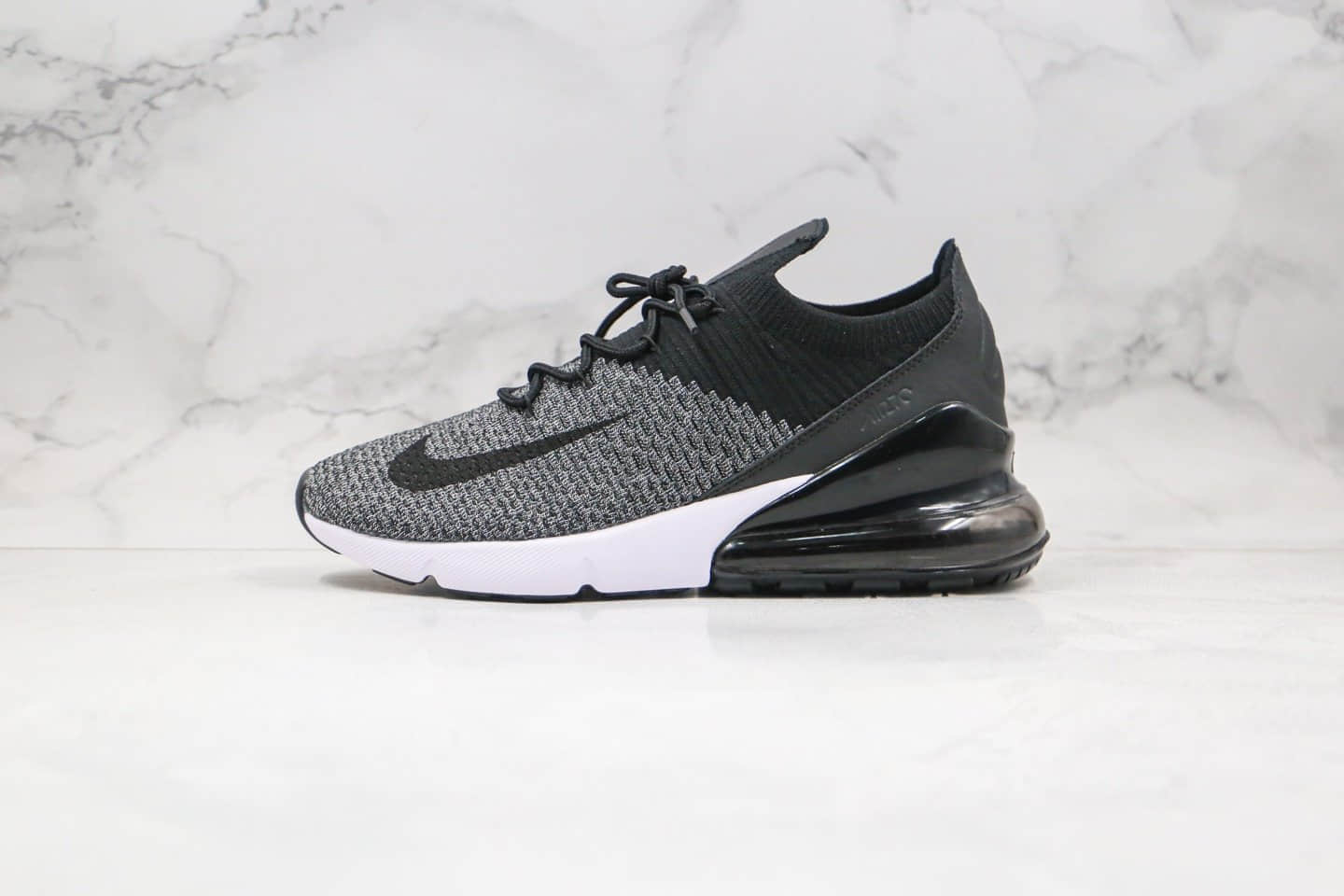耐克Nike Air Max 270 Flyknit公司级版本半掌气垫跑鞋黑灰色区别市面通货 货号：AO1023-001