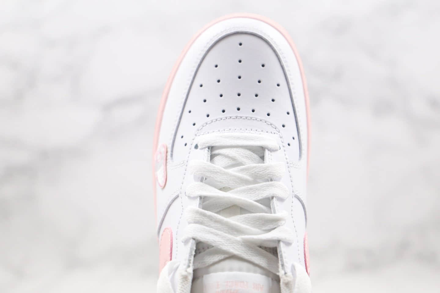 耐克Nike Air Force 1 Pink Foam White LF纯原版本低帮空军一号粉白樱花色板鞋内置全掌Sole气垫 货号：CV7663-100