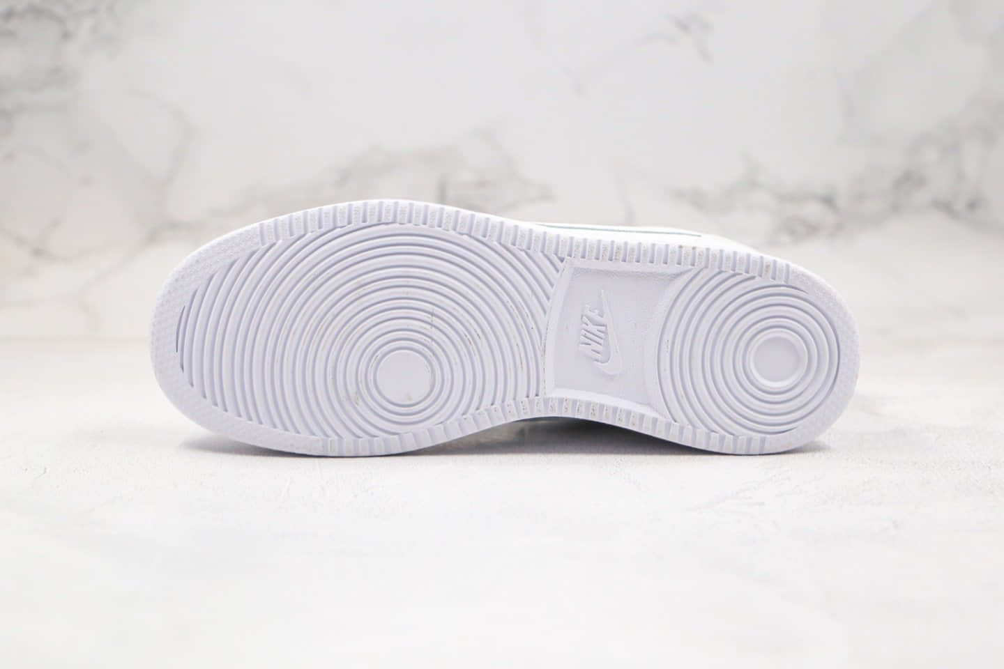 耐克NiKe Court Borough Low公司级版本低帮字母个性小板鞋白色原盒原标 货号：839985-100