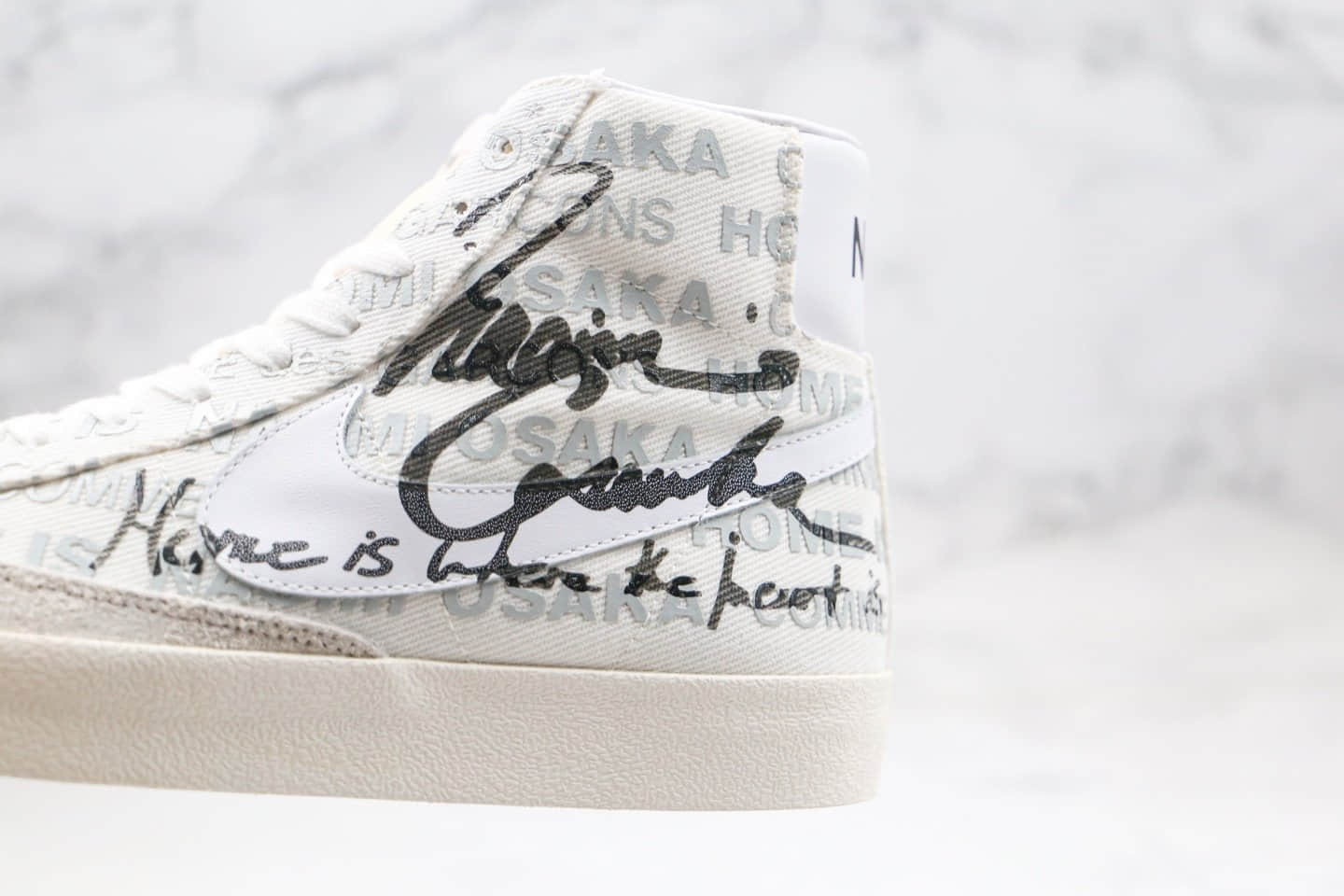 耐克Nike Blazer x Naomi Osaka x CDG纯原版本中帮开拓者川久保玲大坂直美三方联名款白灰色涂鸦板鞋原盒原标 货号：DA5383-100
