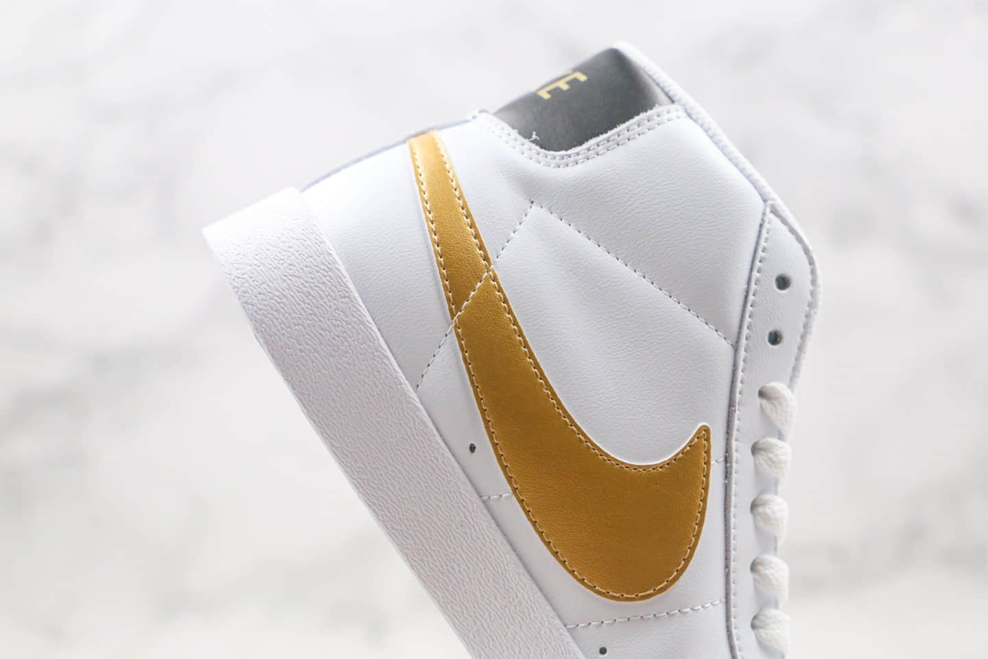 耐克Nike Blazer Mid Retro纯原版本中帮开拓者白黑金色板鞋原档案数据开发 货号：AV9375-107
