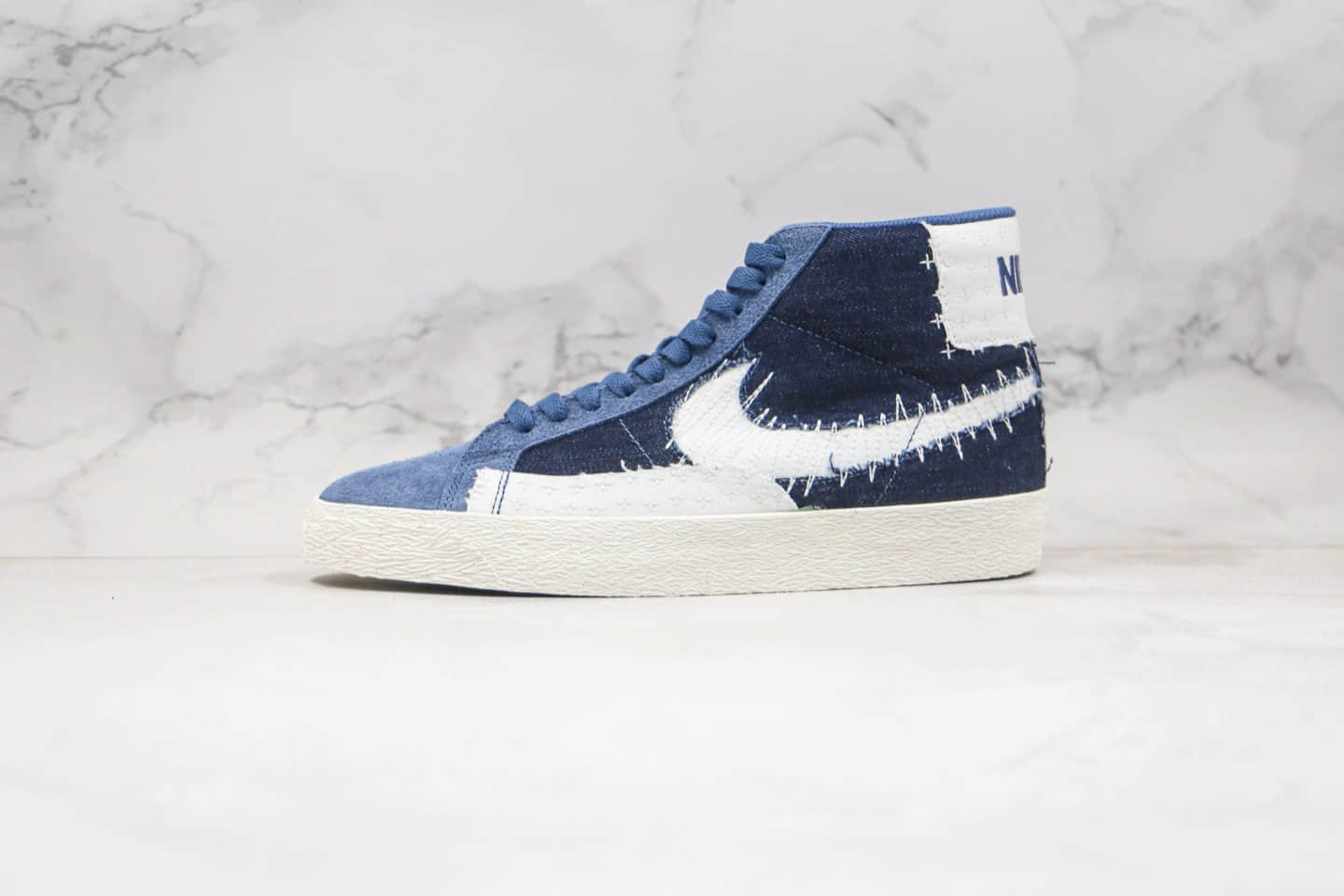 耐克Nike SB Blazer Mid Premium Sashiko Sesame纯原版本中帮开拓者王一博同款牛仔蓝色补丁刺绣板鞋原盒原标 货号：CT0715-400