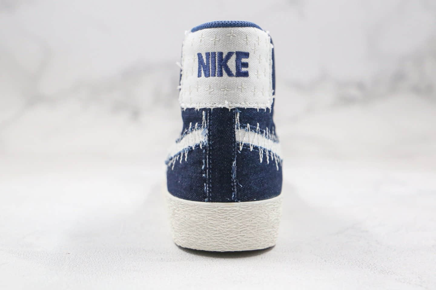 耐克Nike SB Blazer Mid Premium Sashiko Sesame纯原版本中帮开拓者王一博同款牛仔蓝色补丁刺绣板鞋原盒原标 货号：CT0715-400