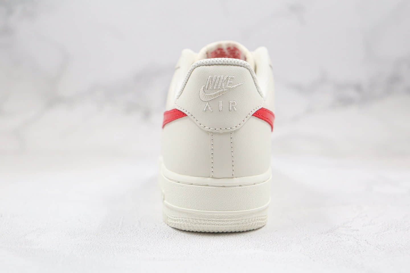 耐克Nike Air Force 1纯原版本空军一号奶白红色内置真sole气垫 货号：315122-126