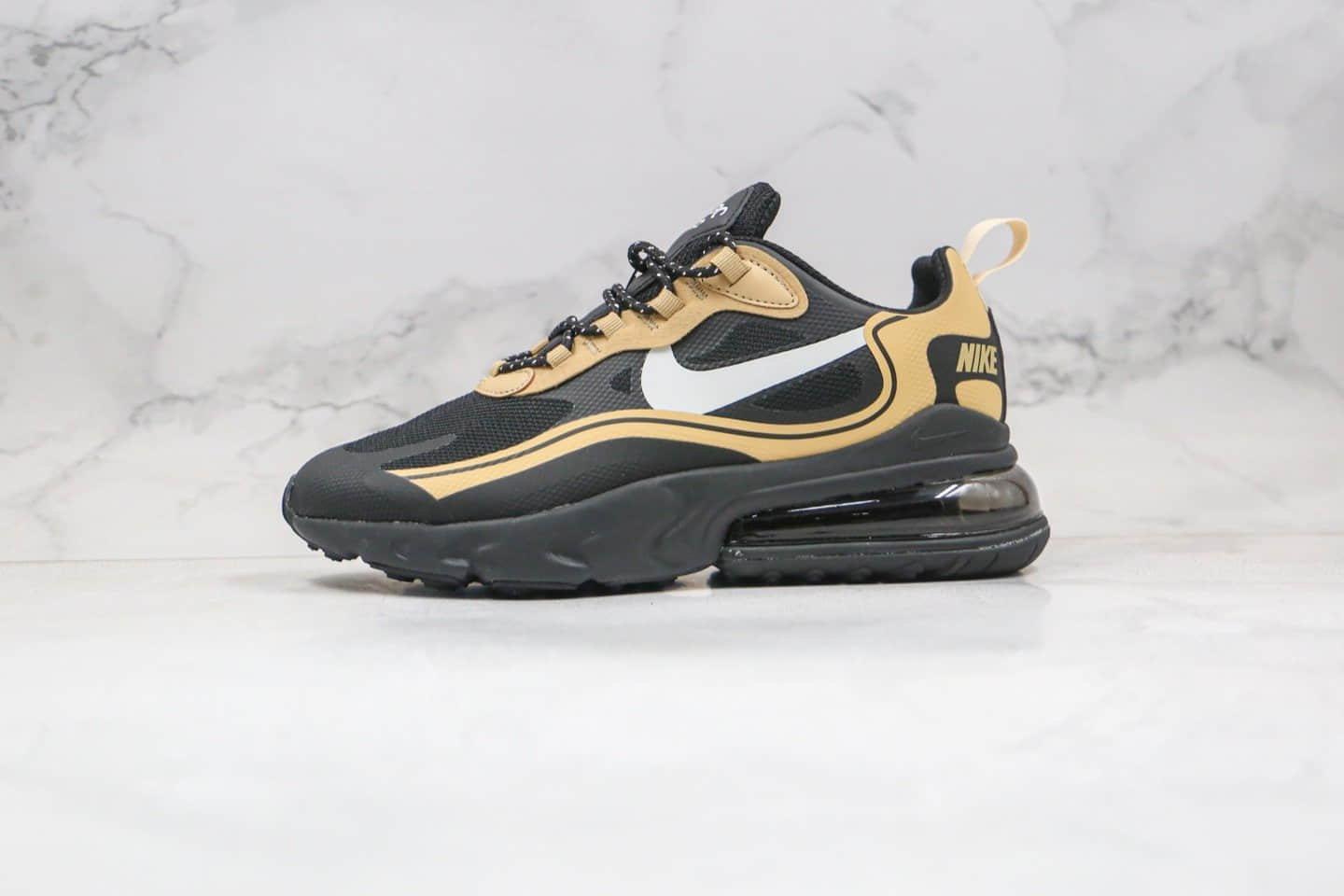 耐克Nike Air Max 270 React纯原版本气垫慢跑鞋Max270黑金色内置真小潘气垫 货号：CV1632-001