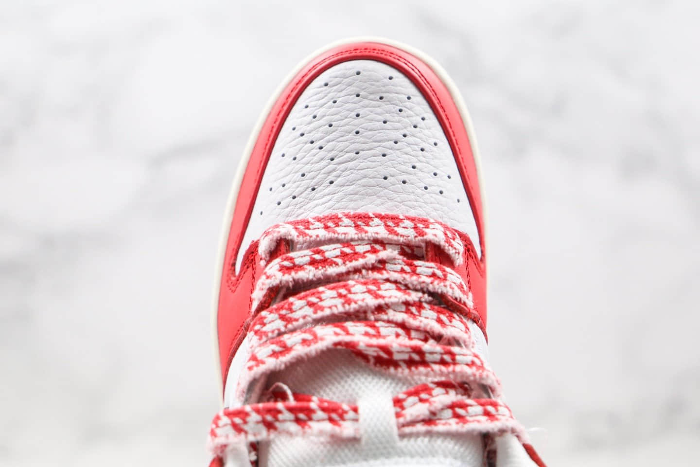耐克Nike SB Dunk Low Habibi x Frame Skate联名款纯原版本低帮SB DUNK板鞋双钩白红色板鞋内置Zoom气垫原盒原标 货号：CT2550-600