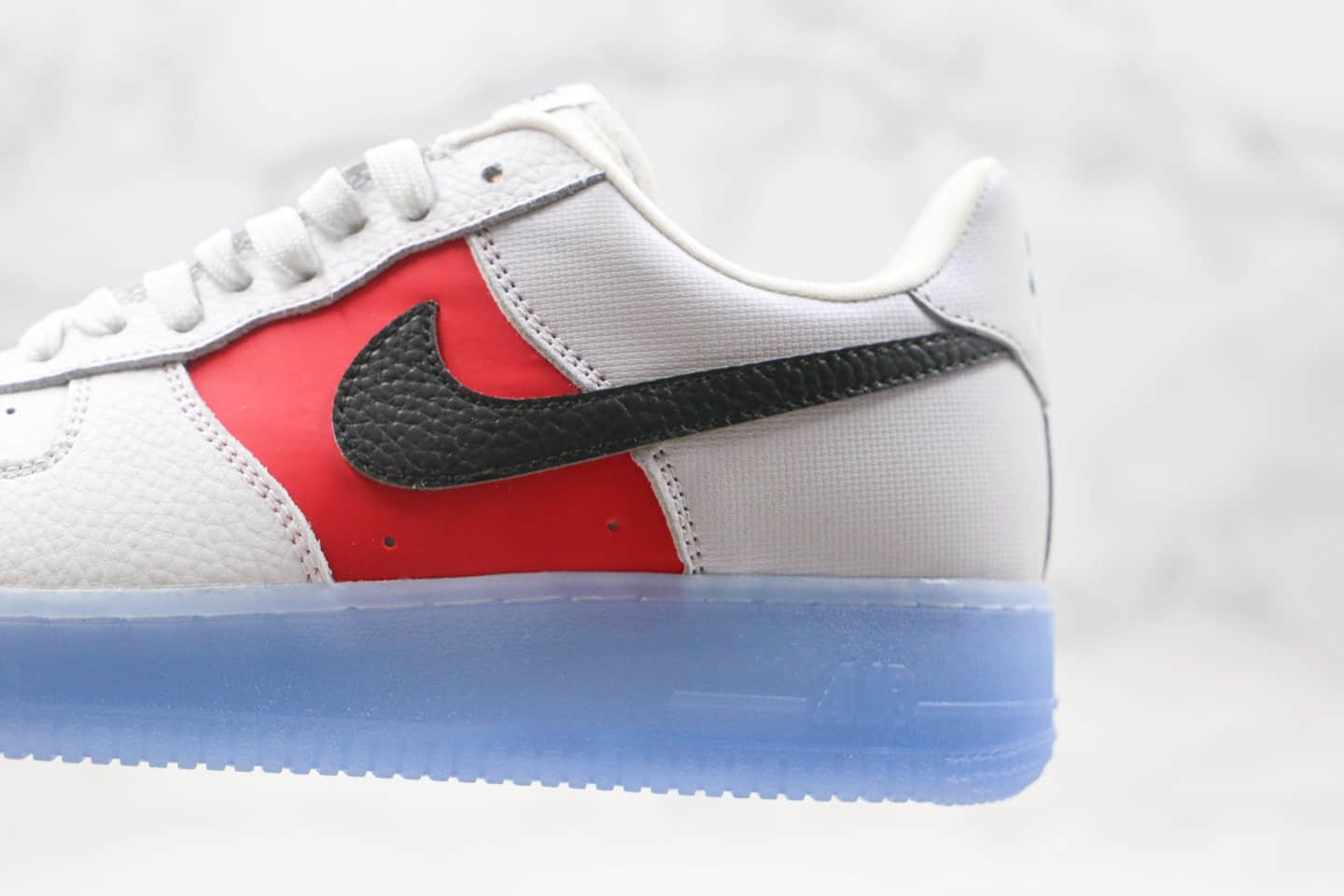 耐克Nike Air Force 1 Low纯原版本低帮空军一号水晶底白蓝红色原楦头纸板打造 货号：CT2295-110