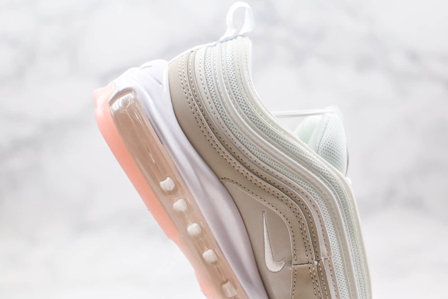 耐克Nike Air Max 97 GS纯原版本子弹气垫跑鞋米白粉色区别市面通货 货号：CT1904-100