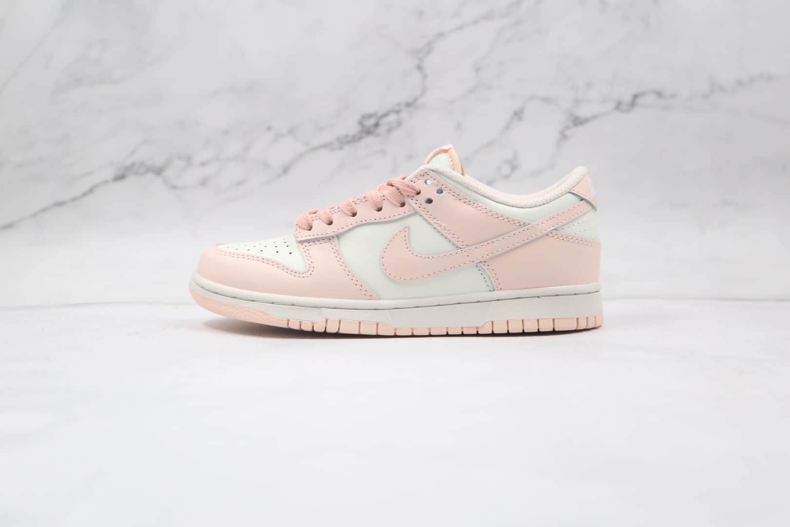 耐克Nike SB Dunk low Orange Pearl纯原版本低帮SB DUNK樱花女神粉板鞋内置Zoom气垫 货号：DD1503-102