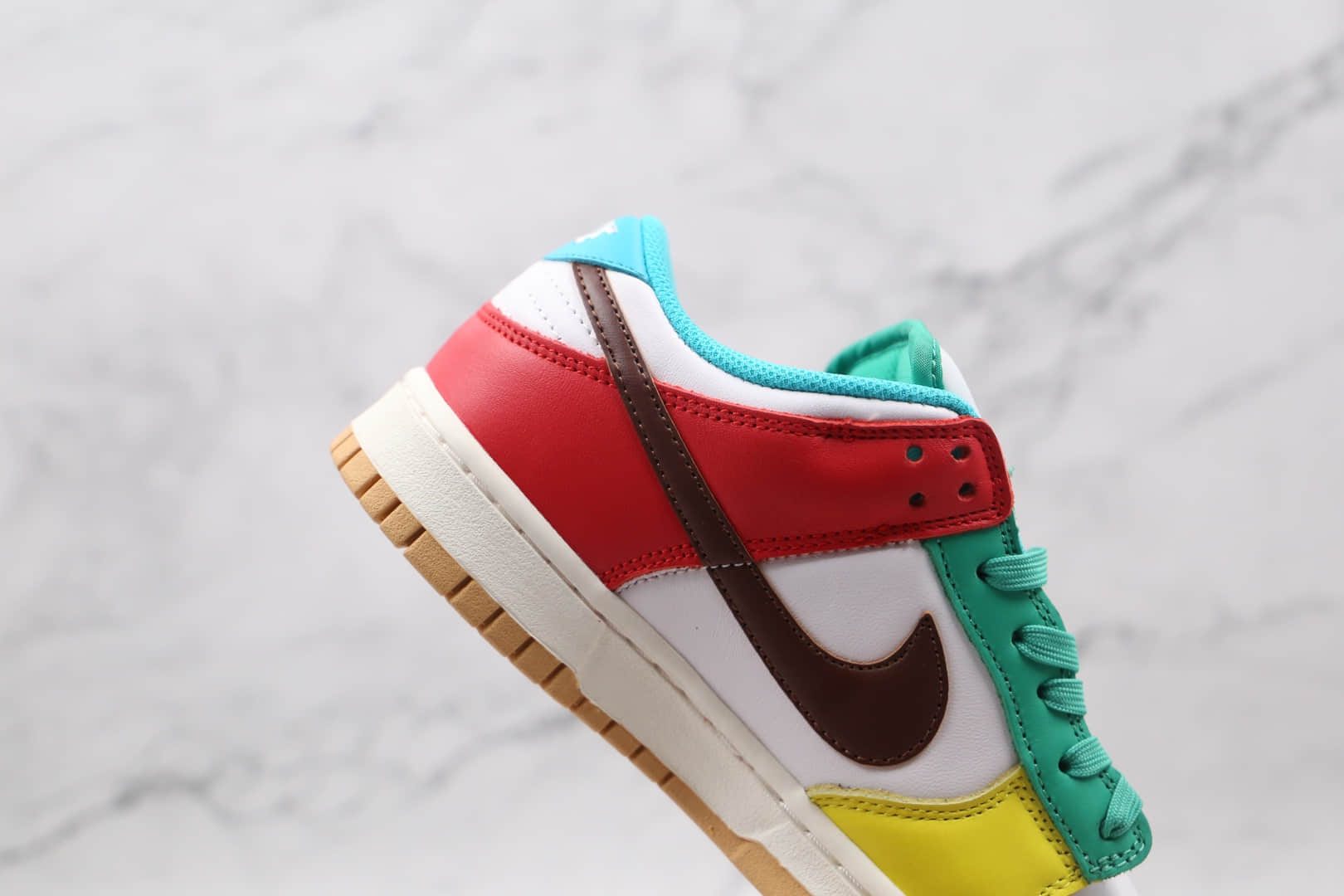 耐克Nike SB Low Free 99纯原版本低帮SB DUNK彩色鸳鸯拼接板鞋内置Zoom气垫 货号：DH0952-100
