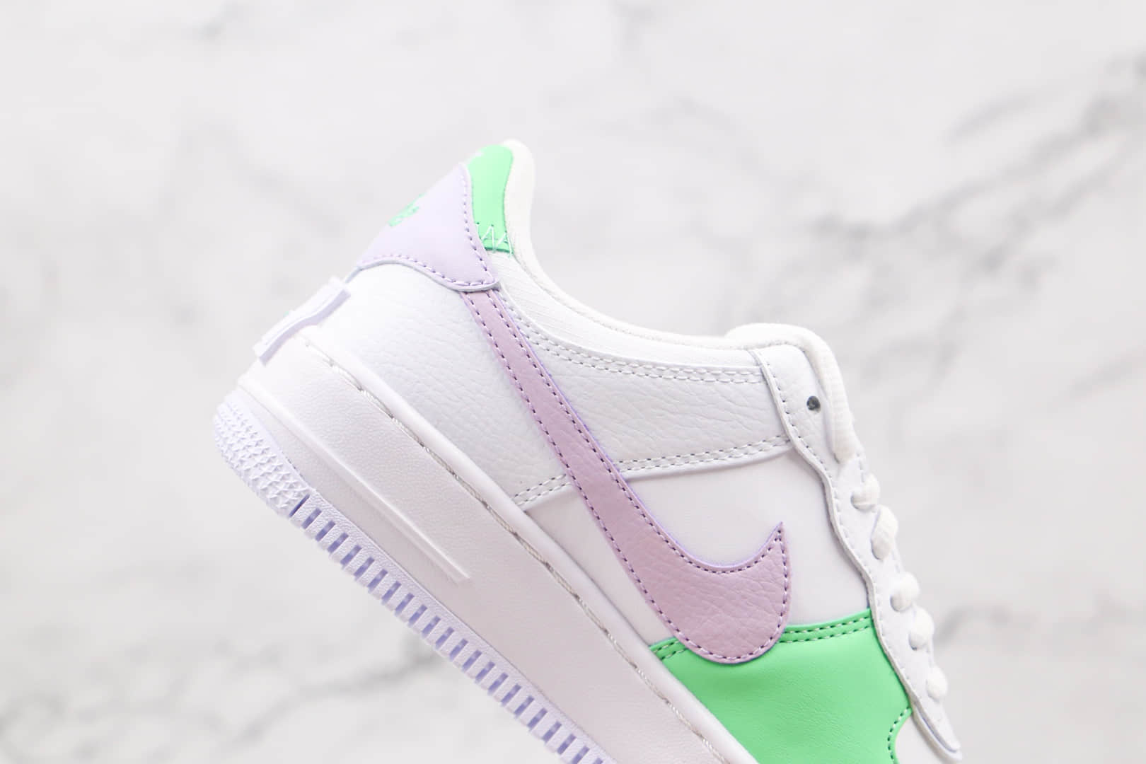 耐克Nike WMNS Air Force 1 Shadow纯原版本低帮空军一号马卡龙双勾白紫粉绿板鞋原盒原标 货号：CU8591-103