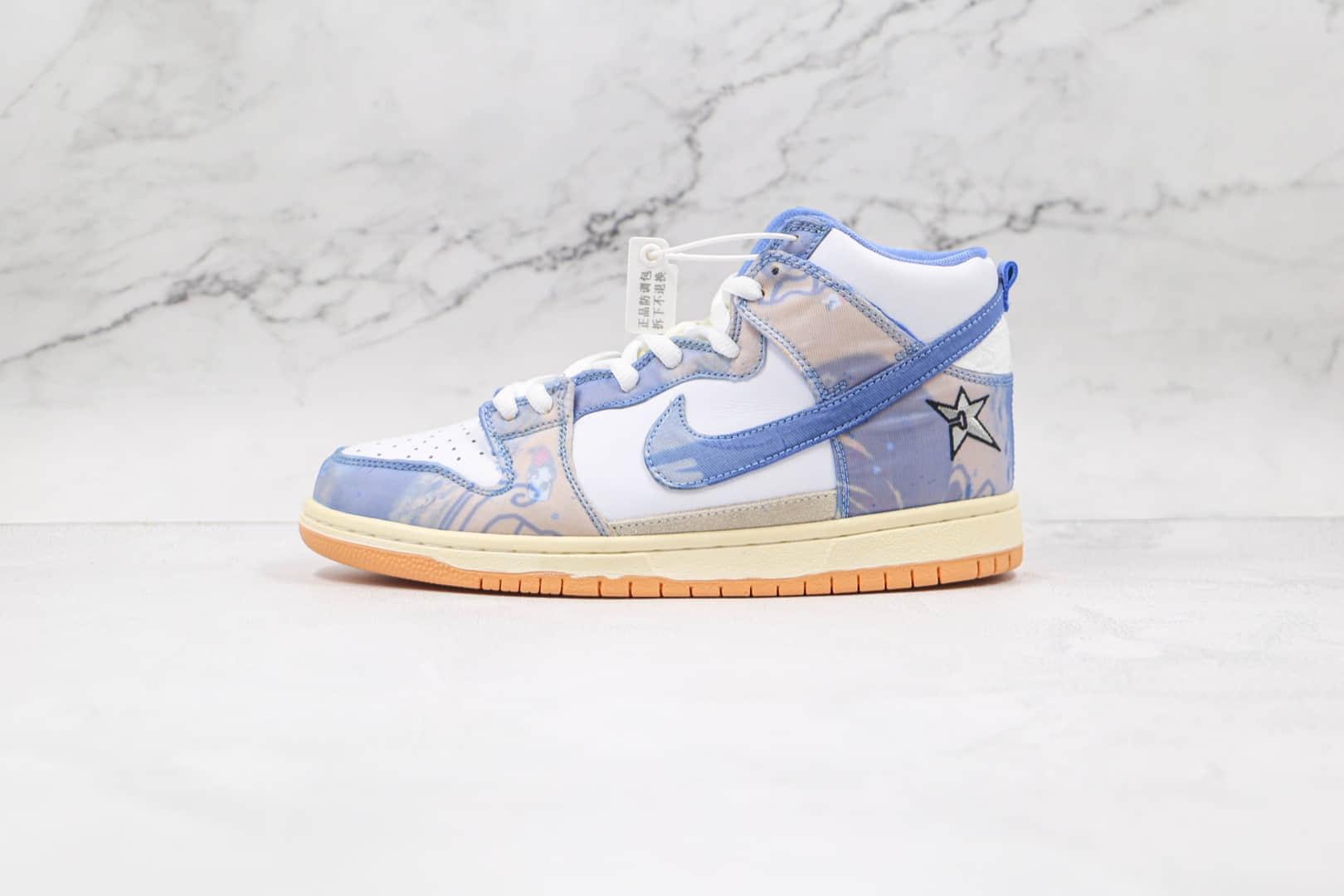 耐克Nike SB Dunk High x Carpet Company联名款纯原版本高帮SB DUNK白蓝地毯刮刮乐板鞋原楦头纸板打造 货号：CV1677-100