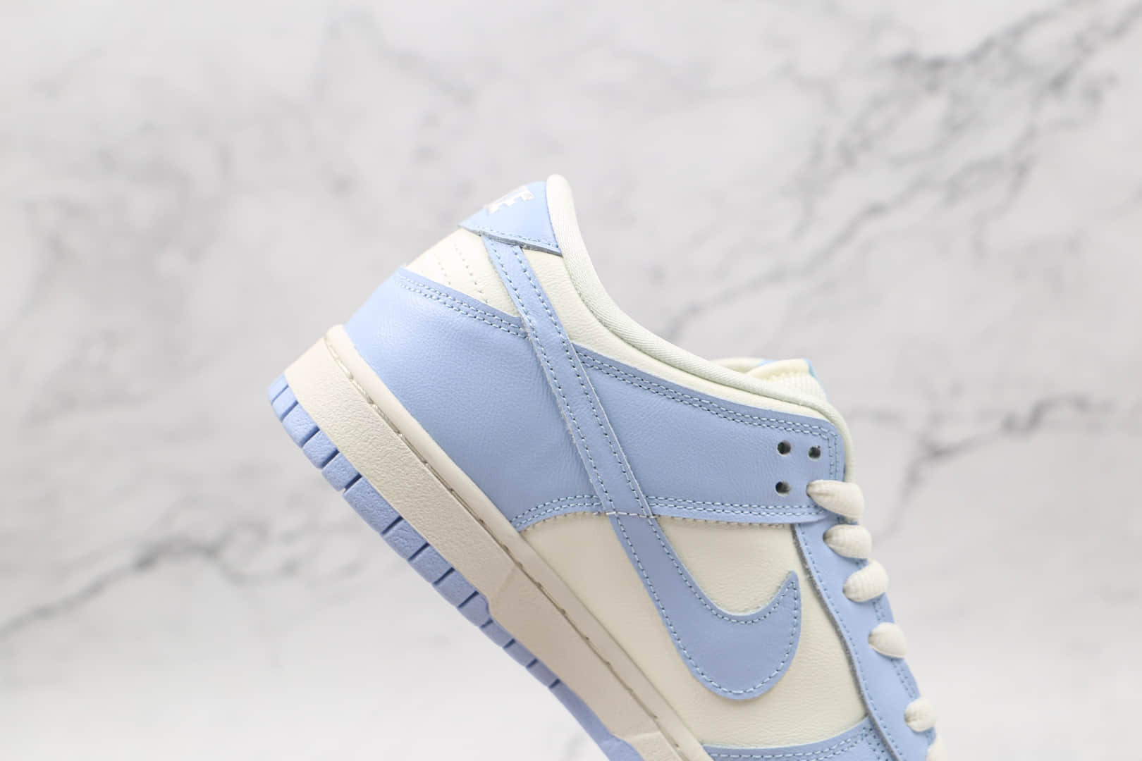 耐克Nike SB ZOOM DUNK Low PRO纯原版本低帮SB DUNK淡蓝色板鞋内置气垫 货号：854866-018