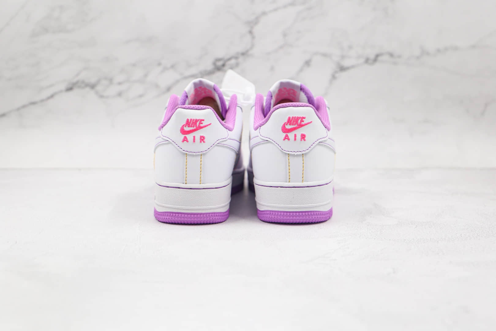 耐克Nike Air Force 1纯原版本空军一号低帮板鞋AF1白紫缝线内置solo气垫 货号：CW1757-100