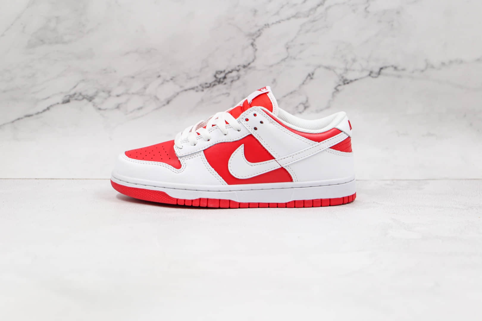 耐克Nike Dunk Low “University Red”纯原版本低帮Dunk白红色内置气垫 货号：CW1590-600