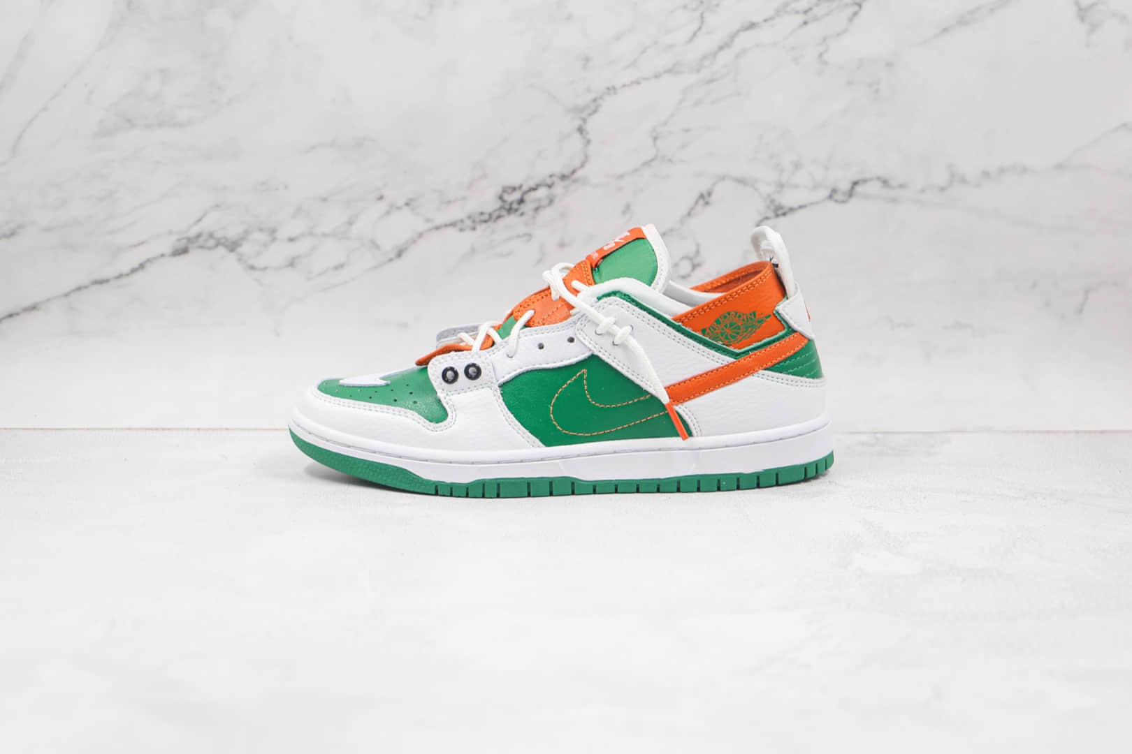耐克Nike SB Dunk Low Custom Turdunken x Ziv Lee联名款纯原版本低帮SB DUNK断钩白绿色板鞋原盒原标 货号：304292-040
