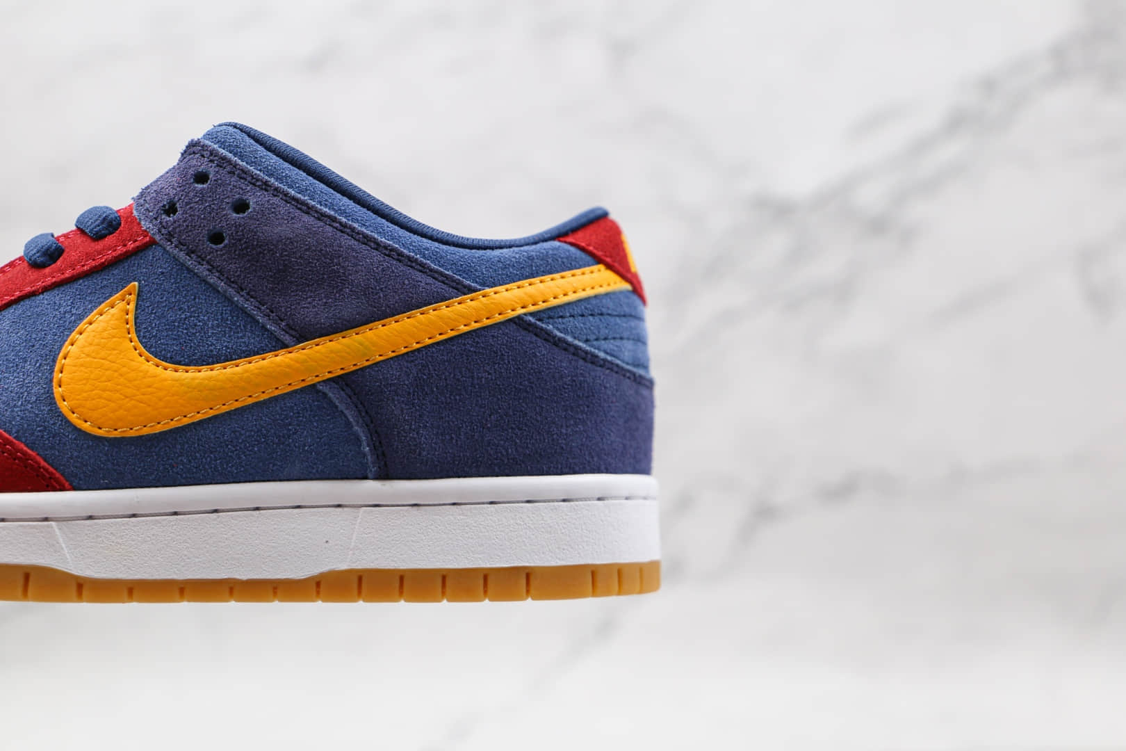 耐克Nike SB Dunk Low Barcelona纯原版本低帮SB DUNK麂皮巴塞罗那红蓝鸳鸯板鞋原楦头纸板打造 货号：DJ0606-400