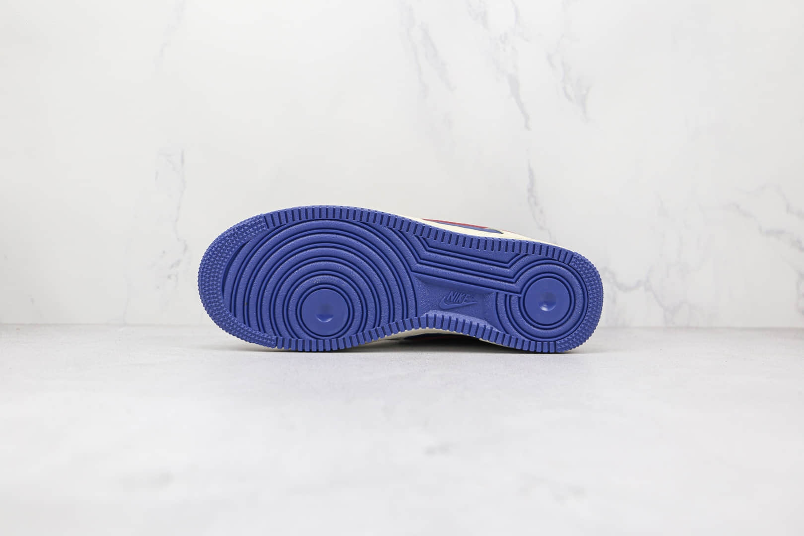 耐克Nike AIR FMRCE 1纯原版本低帮空军一号白蓝红色板鞋内置气垫 货号：CW2288-901