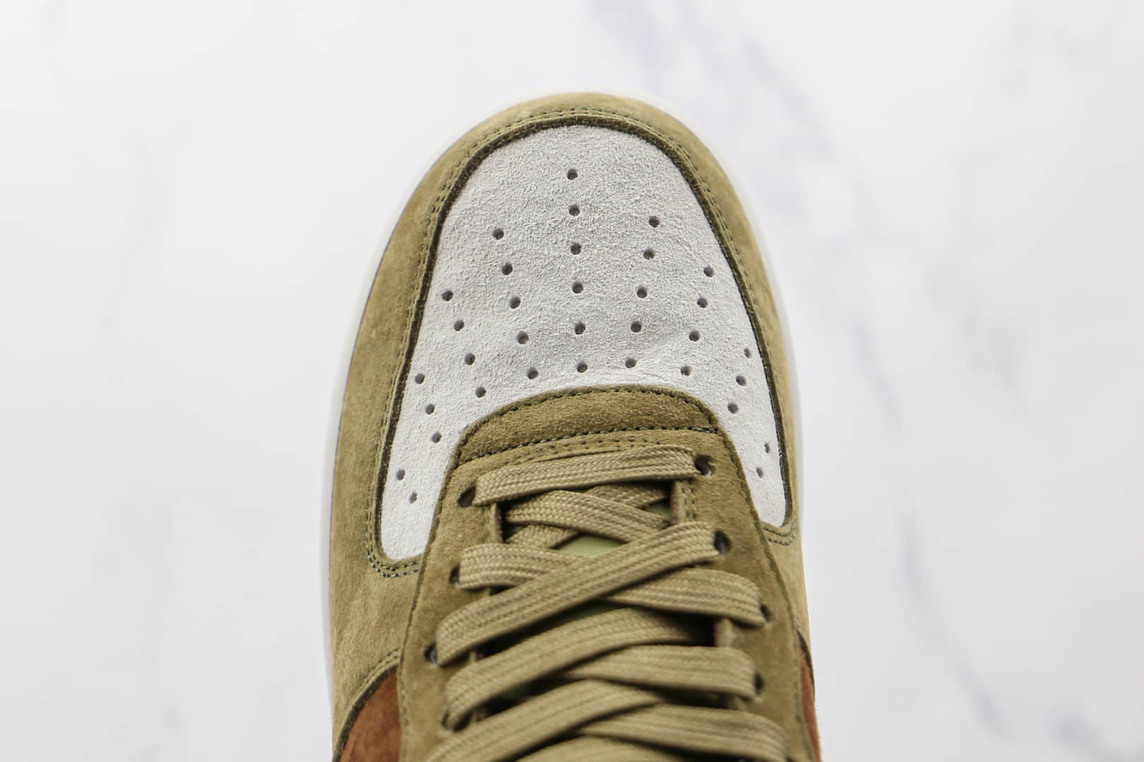 耐克Nike Air Force 1纯原版本低帮空军一号麂皮绿咖白色拼接板鞋内置气垫 货号：DB2260-199