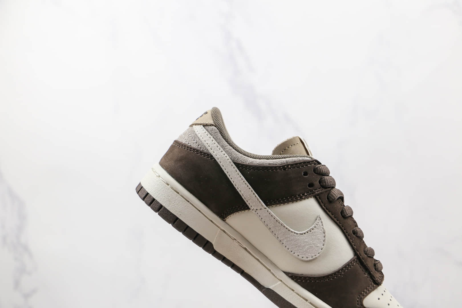 耐克Nike SB Dunk Low Steamboy OST x Otomo Katsuhiro联名款纯原版本低帮SB DUNK棕白色灰棕摩卡板鞋内置气垫 货号：LF0039-001