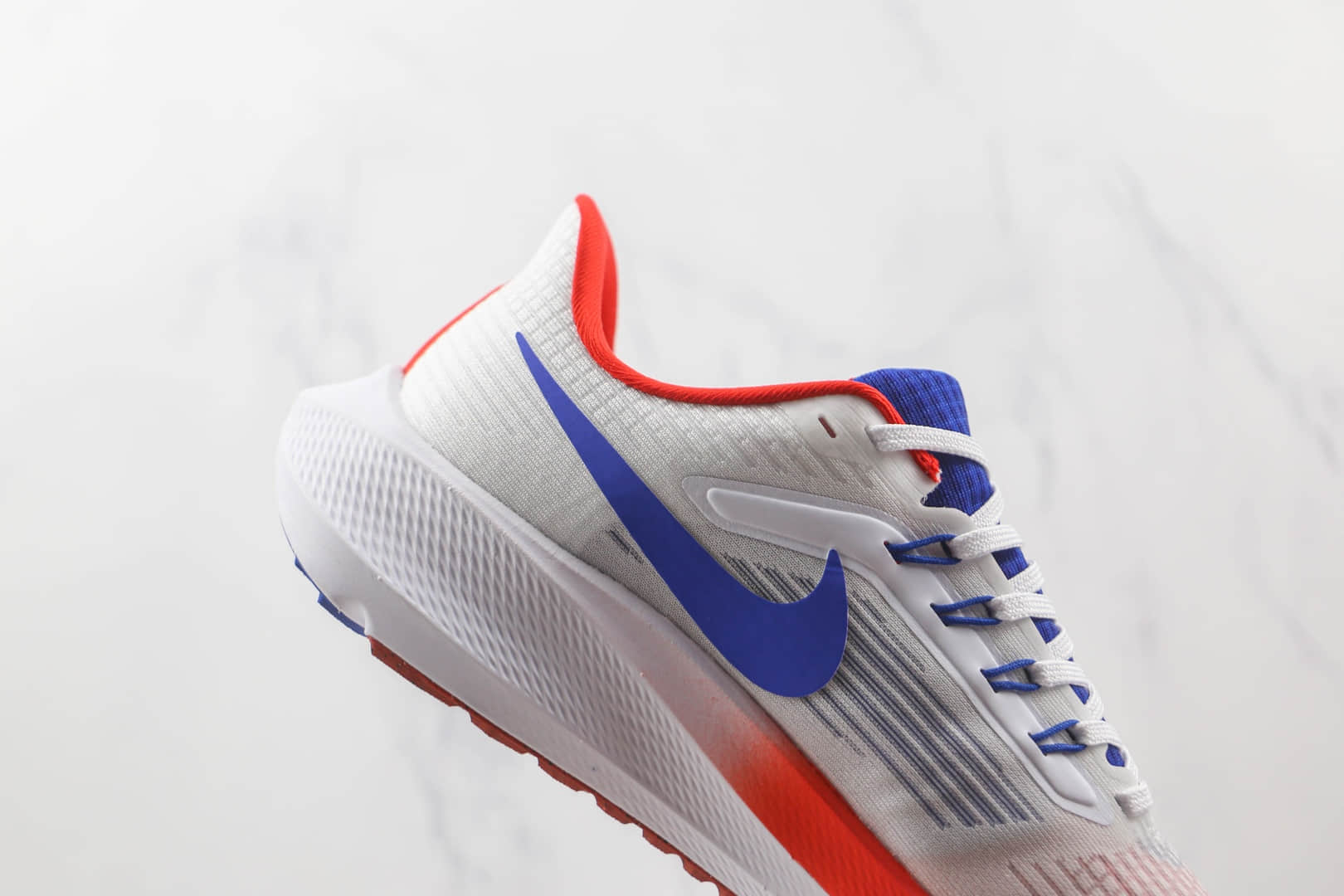 耐克Nike Air Zoom Pegasus纯原版本登月39代白蓝红色针织慢跑鞋原楦头纸板打造 货号：DQ7885-100