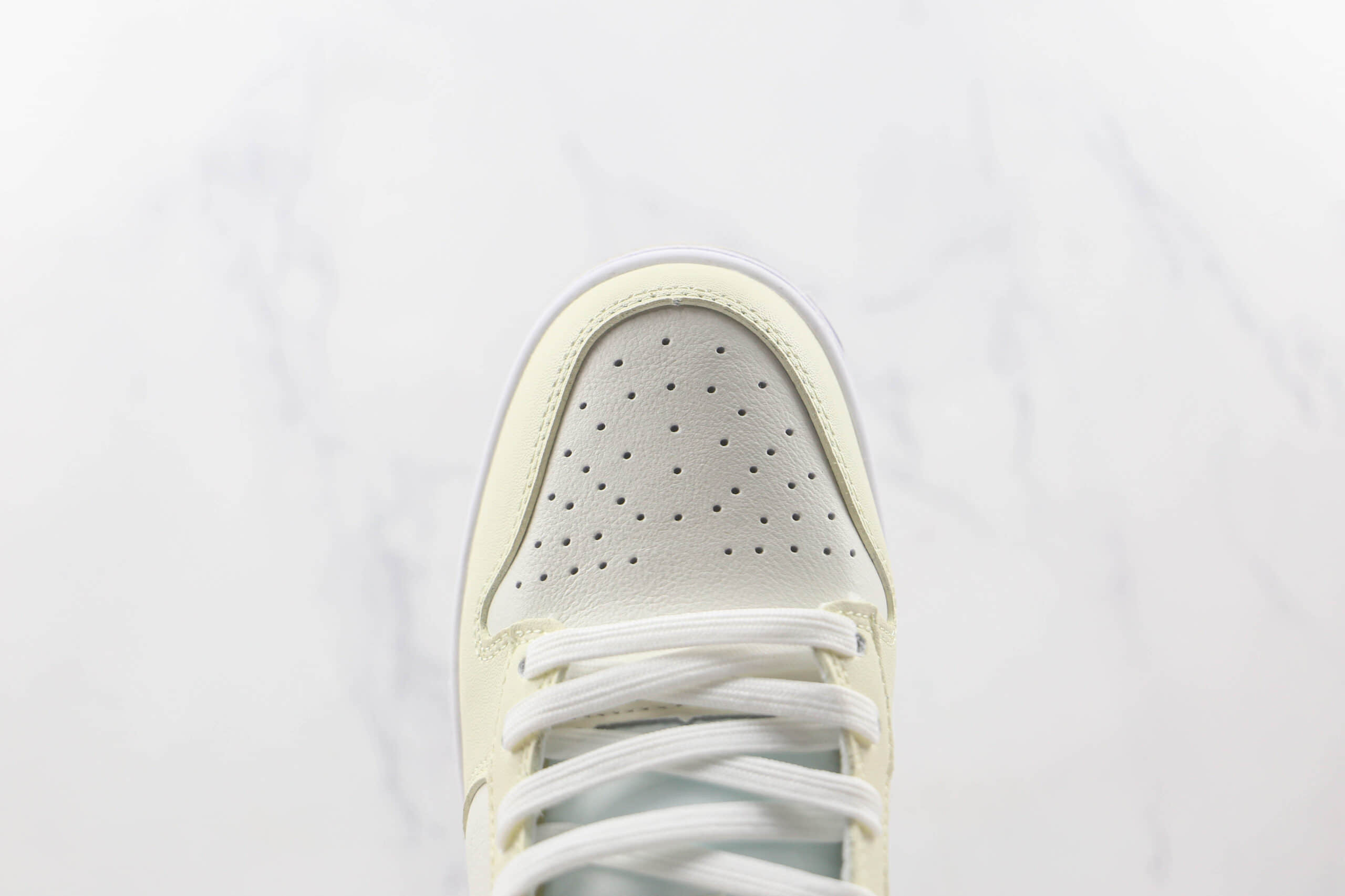 耐克Nike Dunk Low Coconut Milk纯原版本低帮DUNK椰奶配色板鞋原楦头纸板打造 货号：DJ6188-100