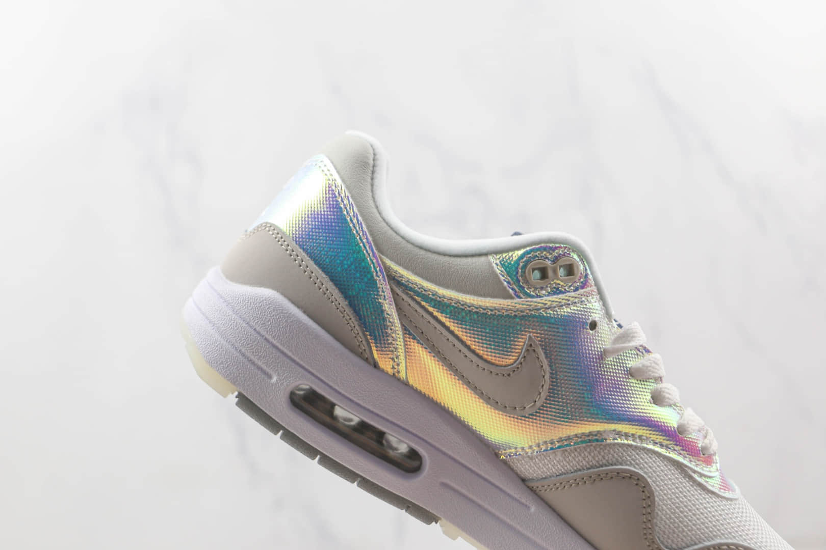 耐克NIKE Air Max 1 La Ville Lumière纯原版本彩虹渐变Max1光之城配色气垫鞋原档案数据开发 货号：DQ9326-100