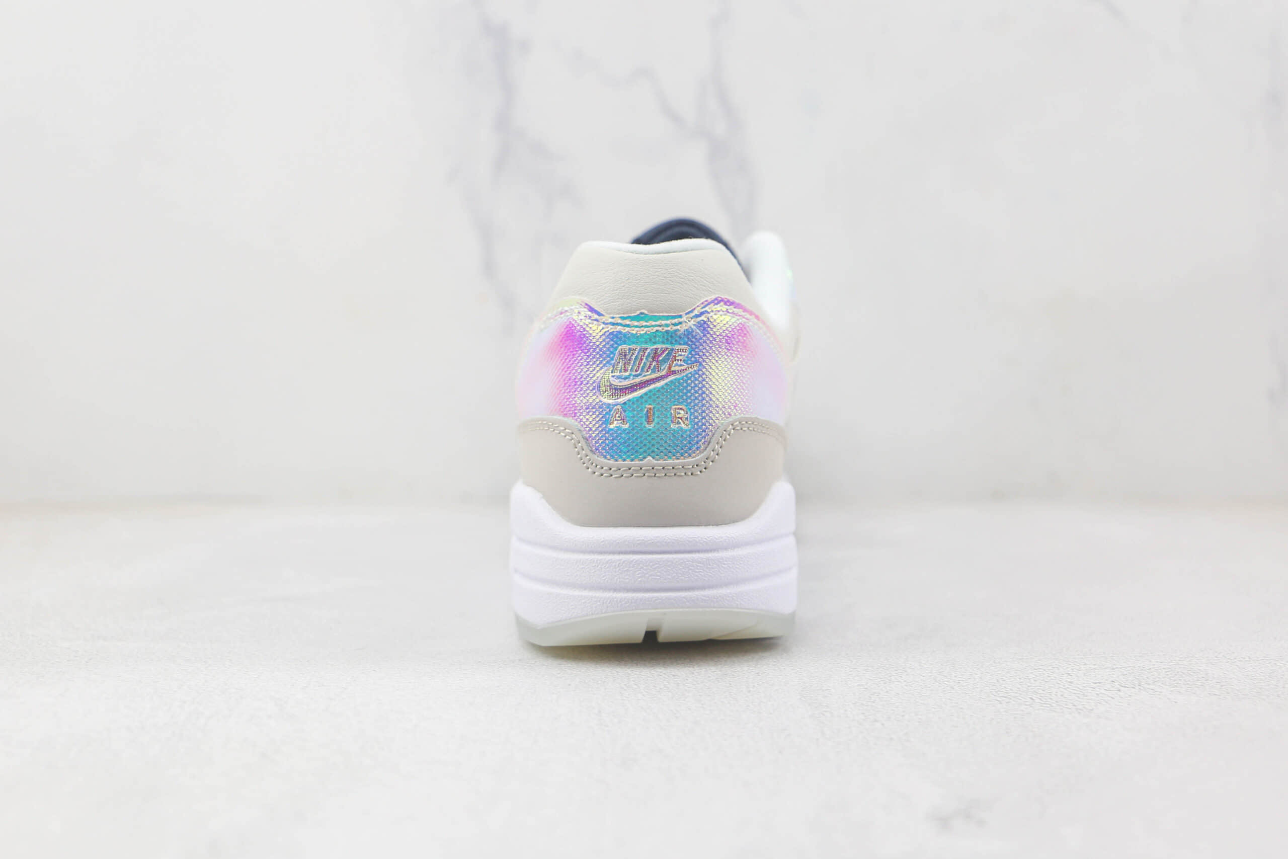 耐克NIKE Air Max 1 La Ville Lumière纯原版本彩虹渐变Max1光之城配色气垫鞋原档案数据开发 货号：DQ9326-100