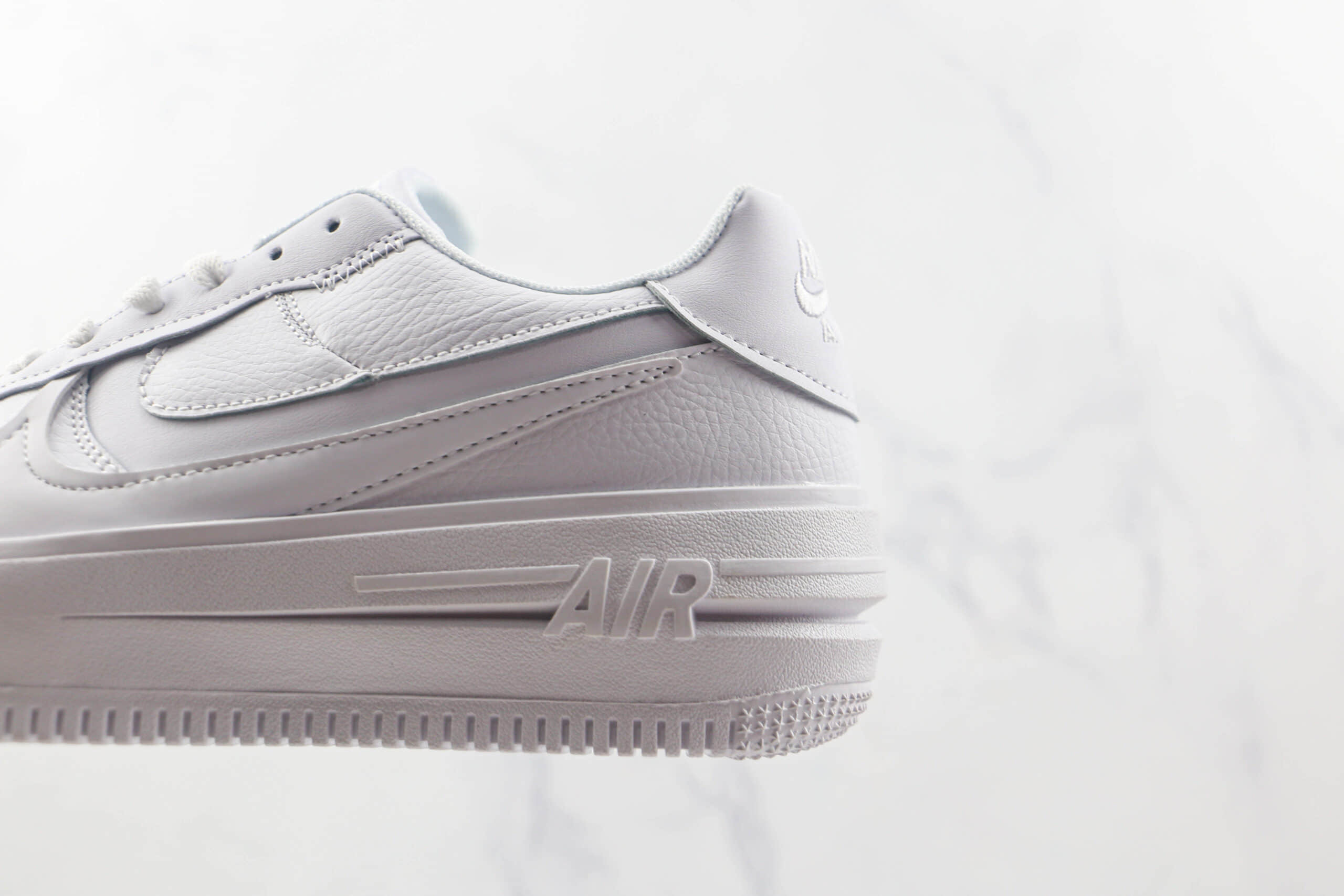 耐克Nike Air Force 1 07 Low纯原版本厚底空军一号纯白解构板鞋内置气垫 货号：DJ9946-100