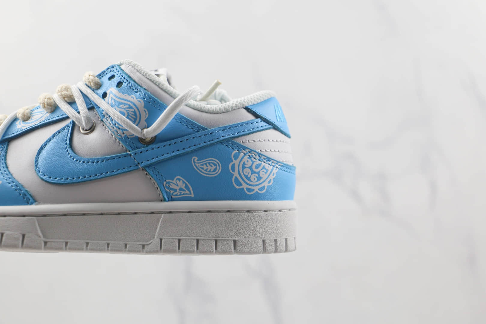 耐克Nike SB Dunk Low Retro Vibe天花板低帮SB DUNK做旧风白蓝色解构板鞋内置气垫货号：DD1503-109