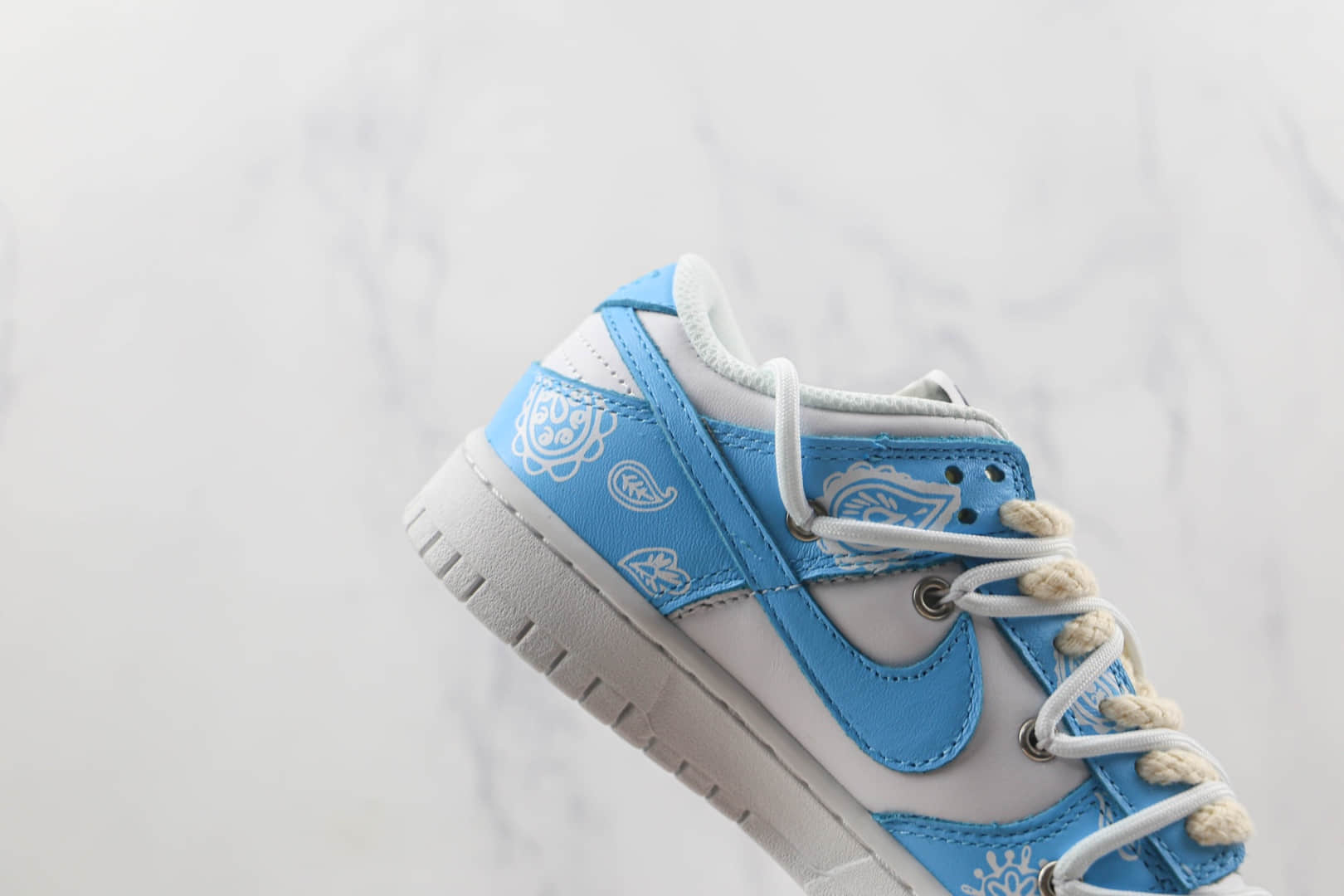 耐克Nike SB Dunk Low Retro Vibe天花板低帮SB DUNK做旧风白蓝色解构板鞋内置气垫货号：DD1503-109