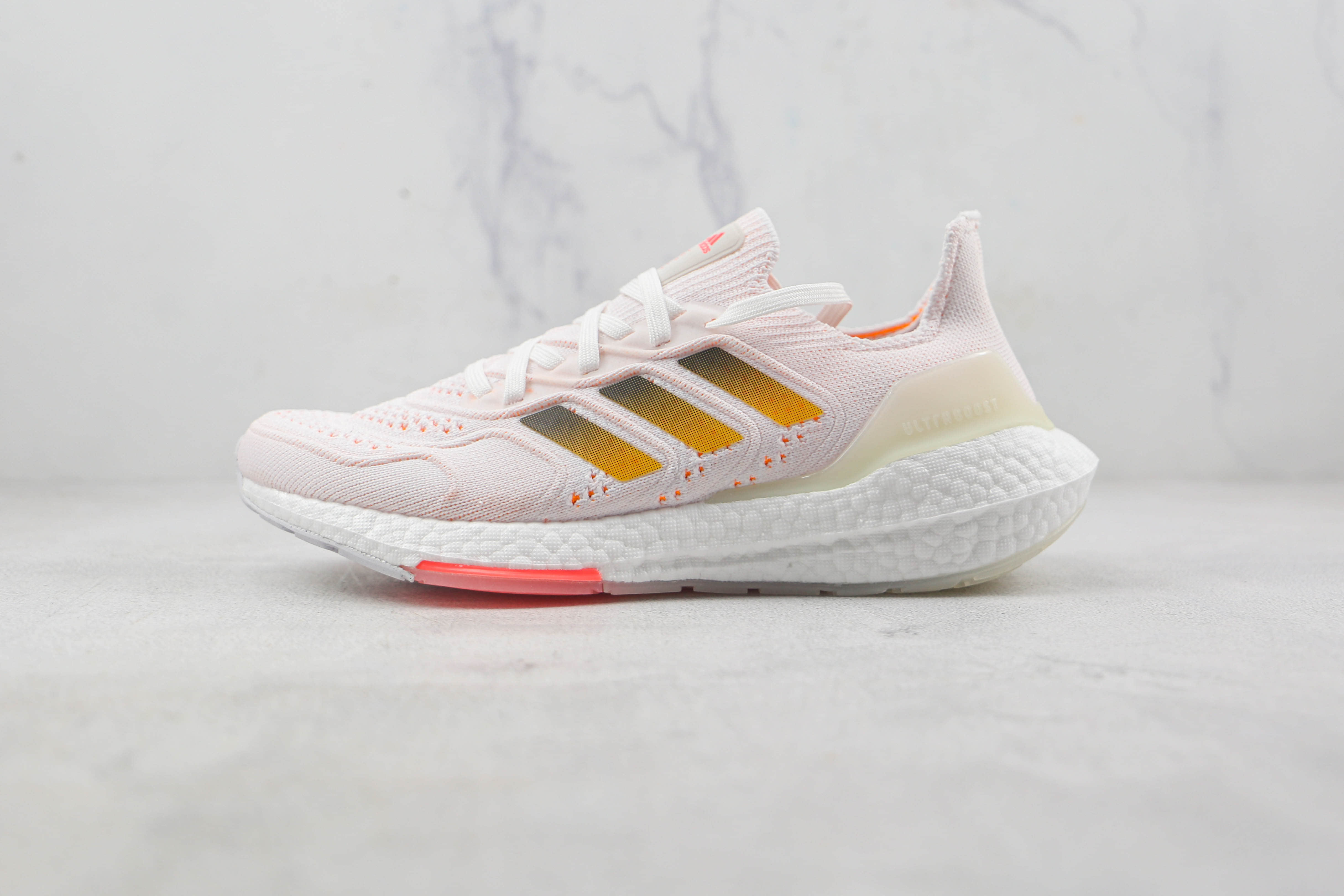 阿迪达斯Adidas Ultra Boost 22 Consortium莆田纯原复刻版本UB8.0淡粉色爆米花跑鞋原楦头纸板打造 货号：GX8057